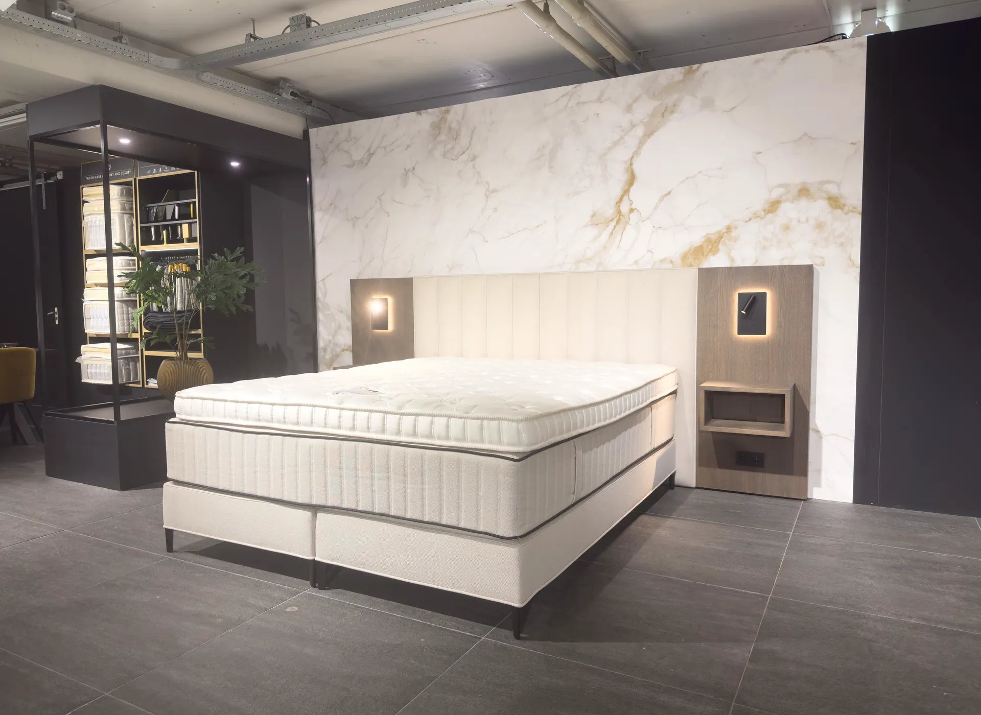 Serta Tube Wood 130 cm (Showroommodel)