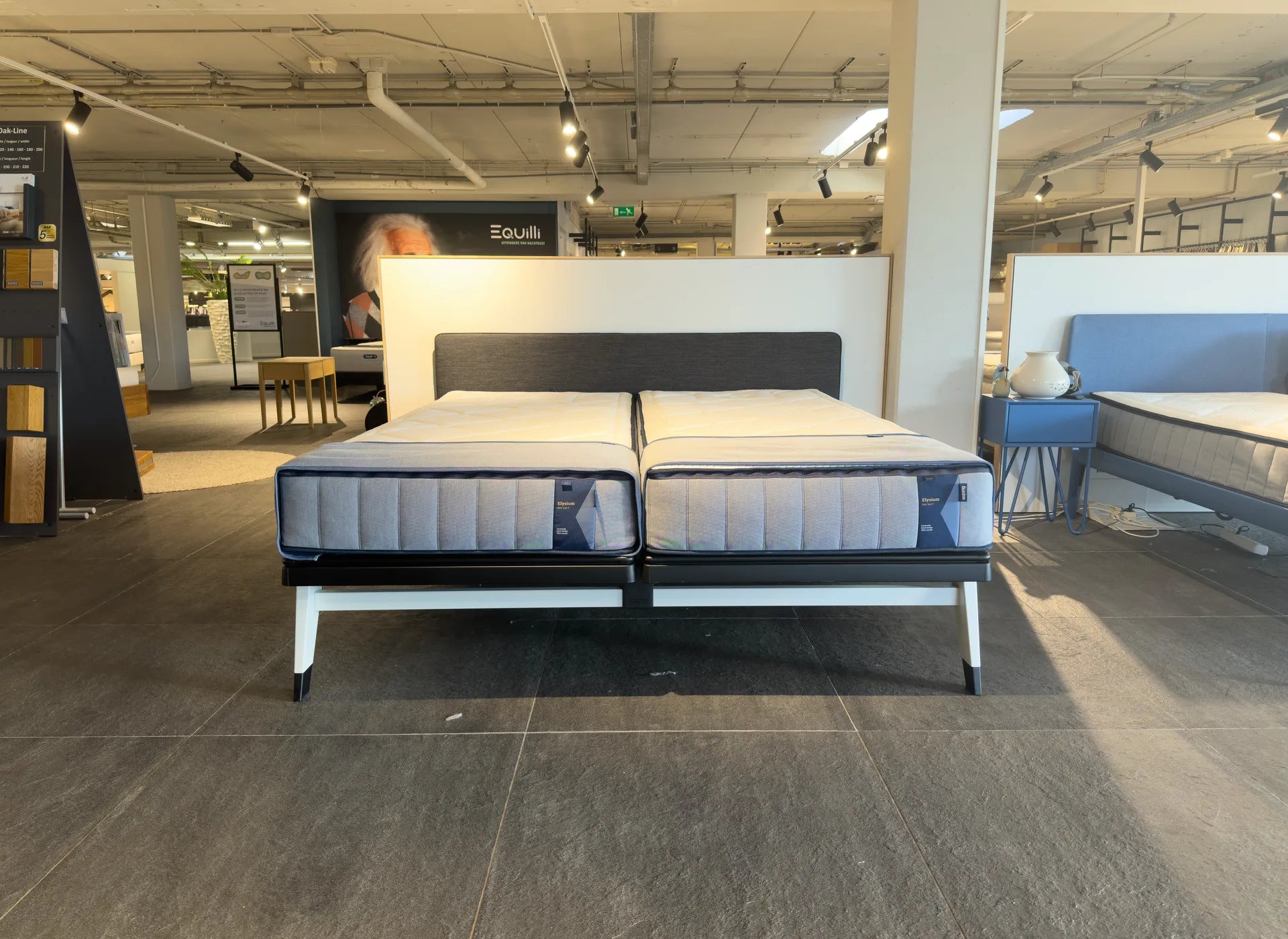 Auping Original Bed Outline Verstelbaar 180 x 210 cm (Showroommodel)