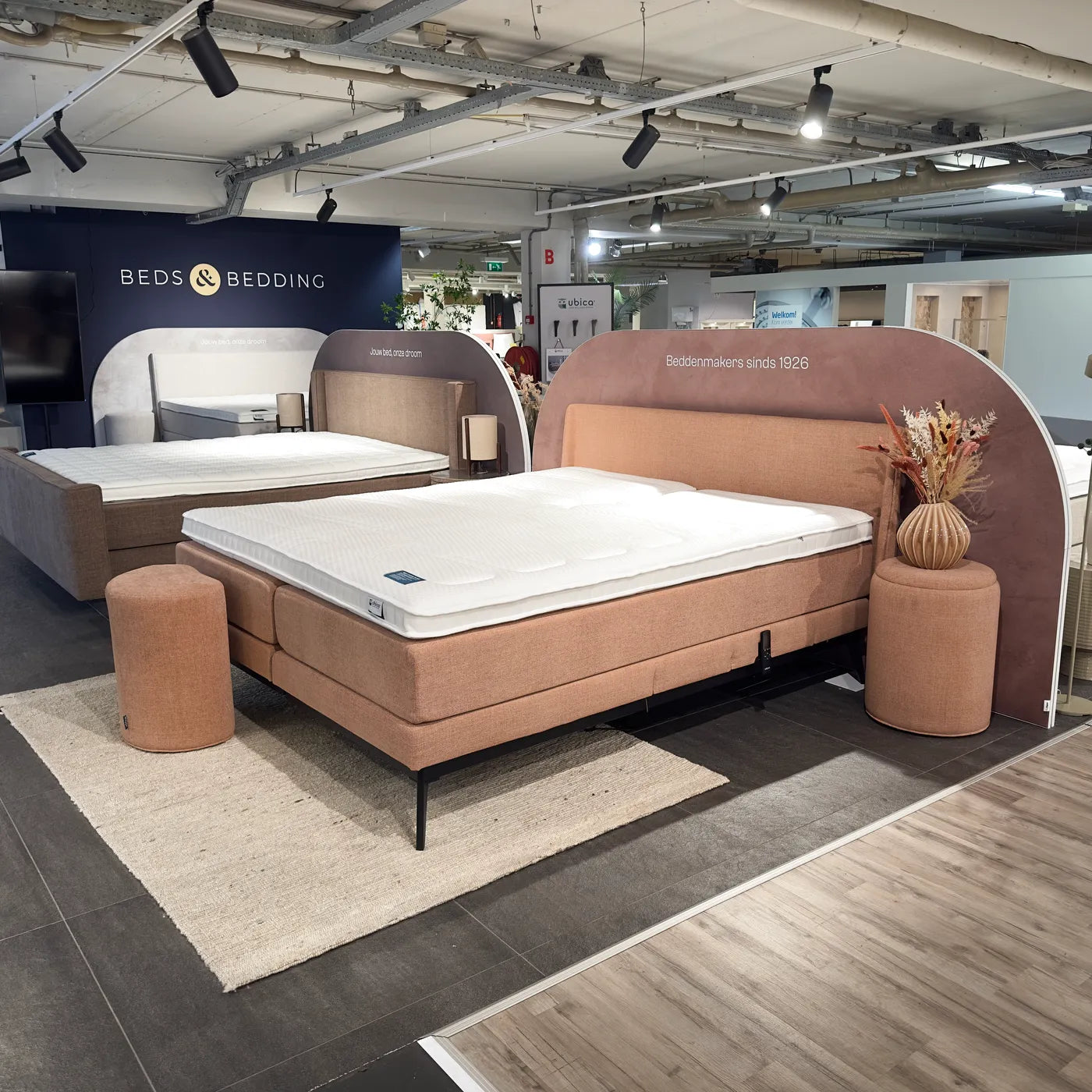 Ubica Torena Elegance elektrisch 180 x 210 cm (Showroommodel)