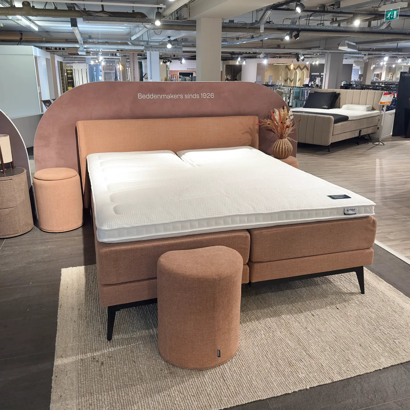 Ubica Torena Elegance elektrisch 180 x 210 cm (Showroommodel)
