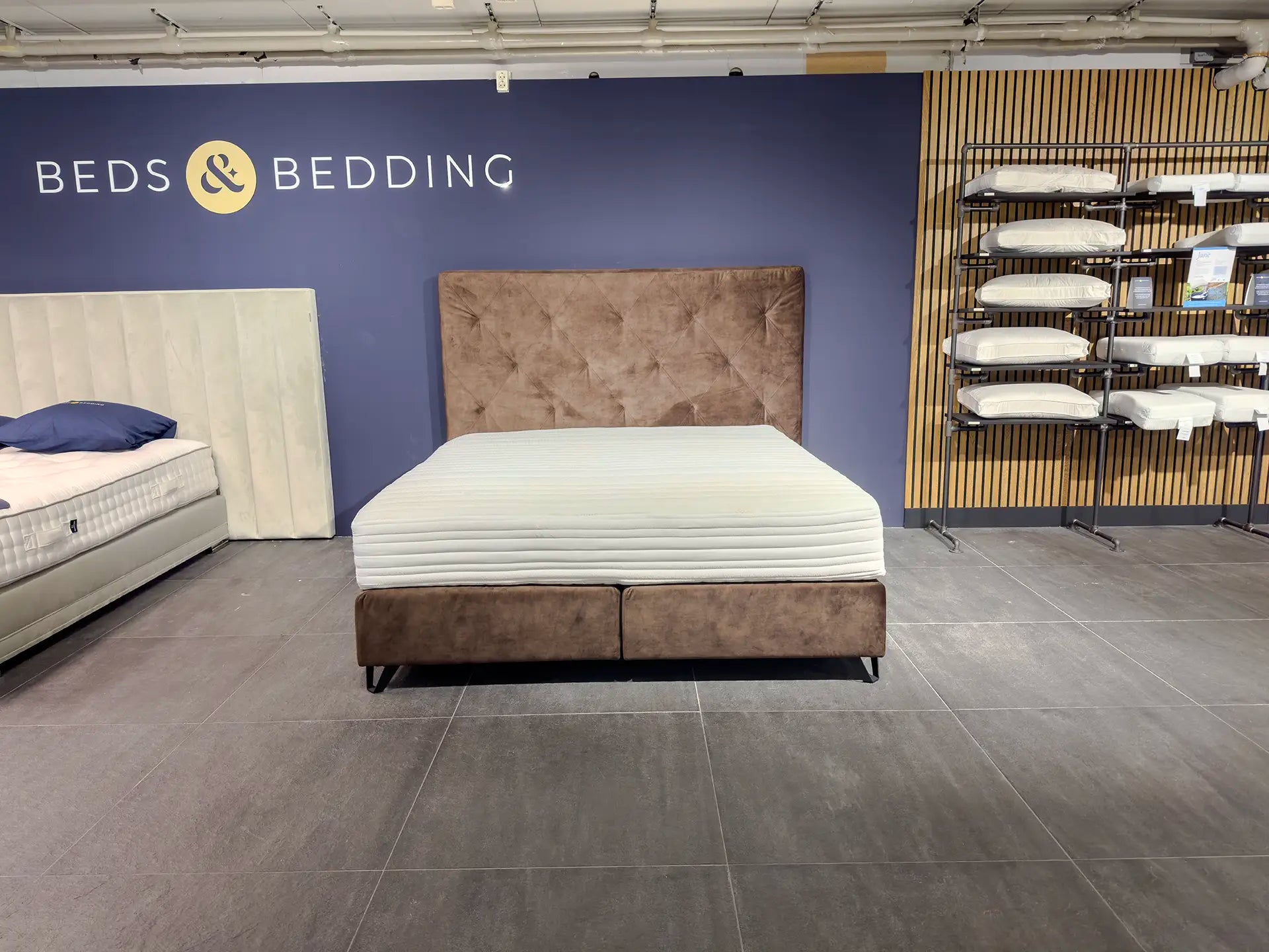 Beds & Bedding Diagon boxspring (Showroommodel)
