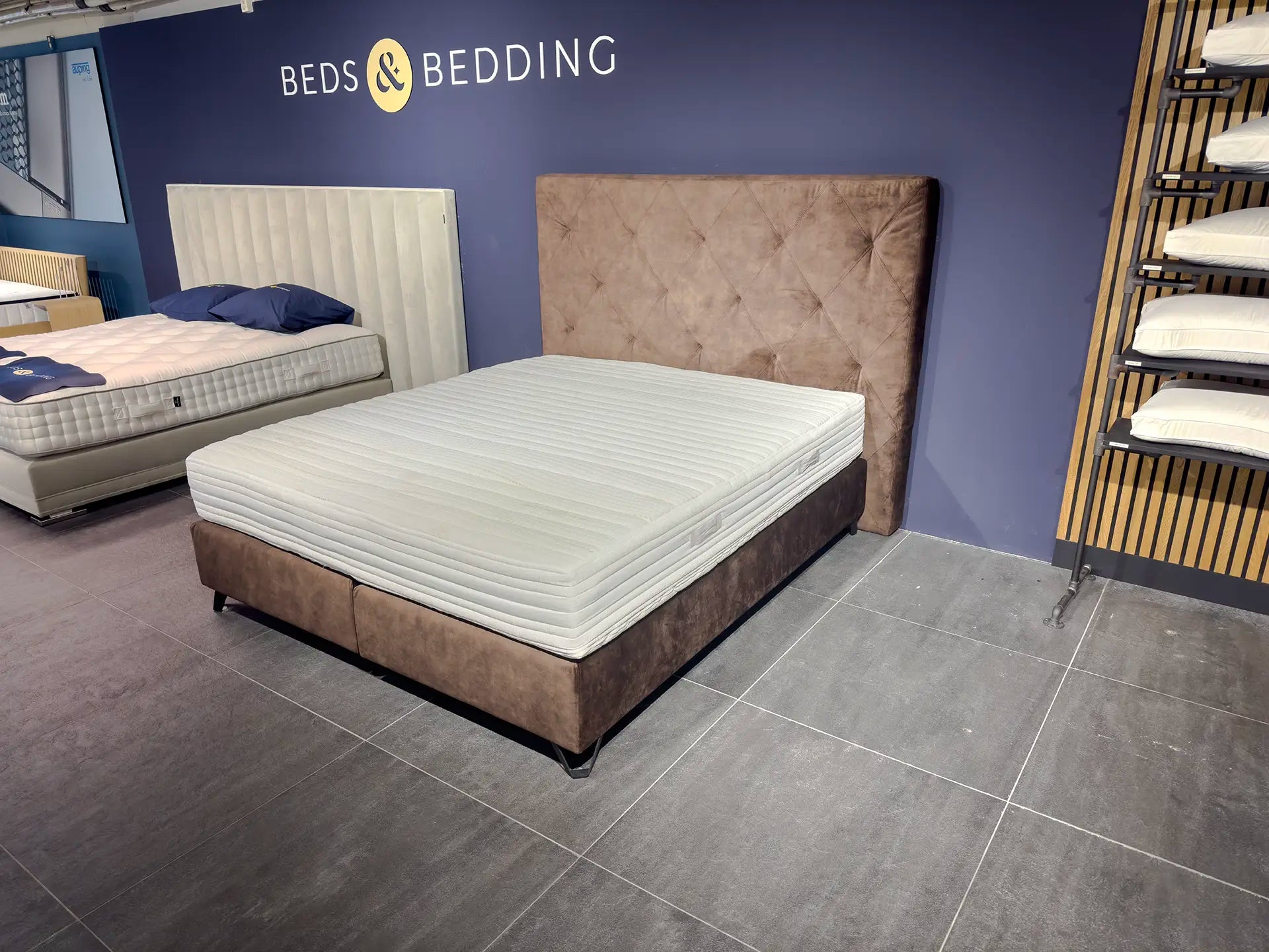 Beds & Bedding Diagon boxspring (Showroommodel)