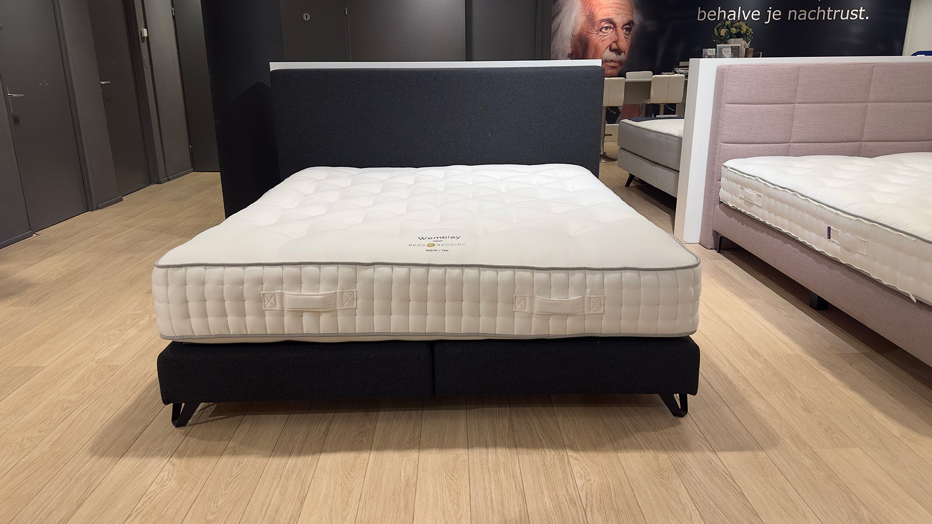 Beds & Bedding Natural Wembley 180 x 210 cm (Showroommodel)