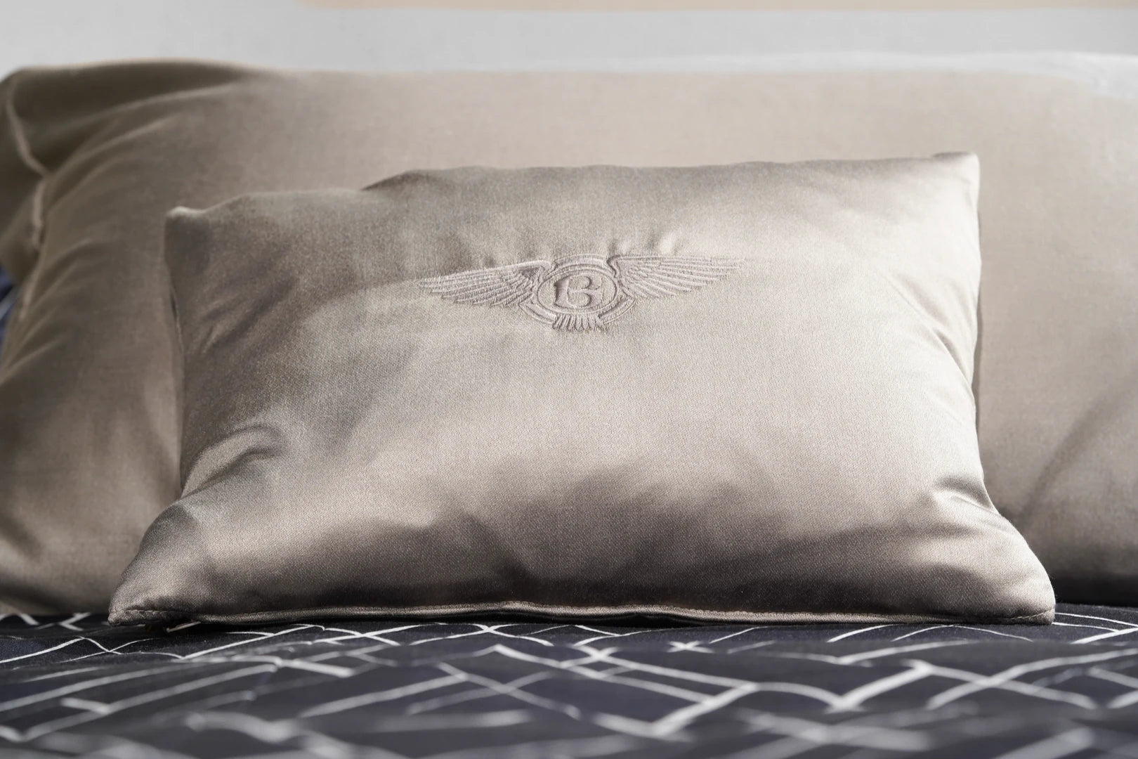Bentley Home Ramsay 200 x 200 cm (Showroommodel)