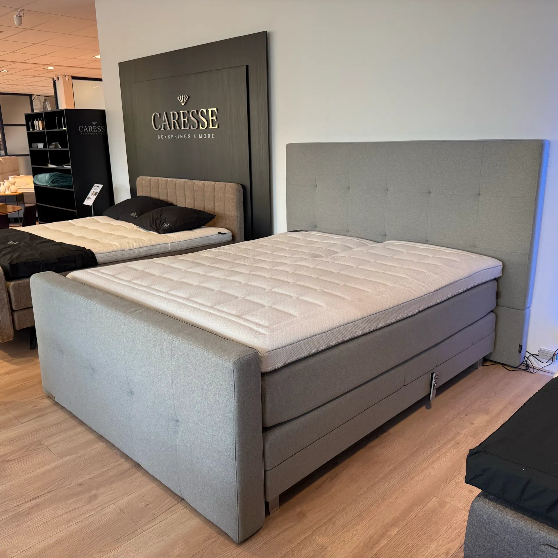 Caresse 9710 (Showroommodel)