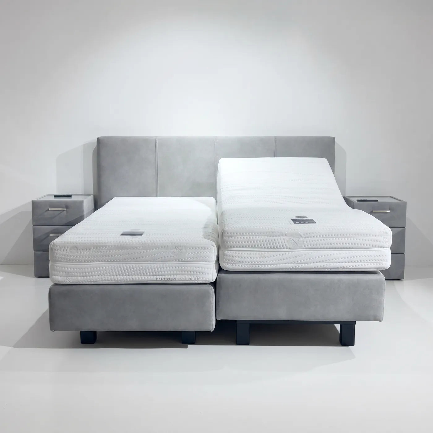Elektrische Boxspring Twist incl. Nachtkastjes (Showroommodel)