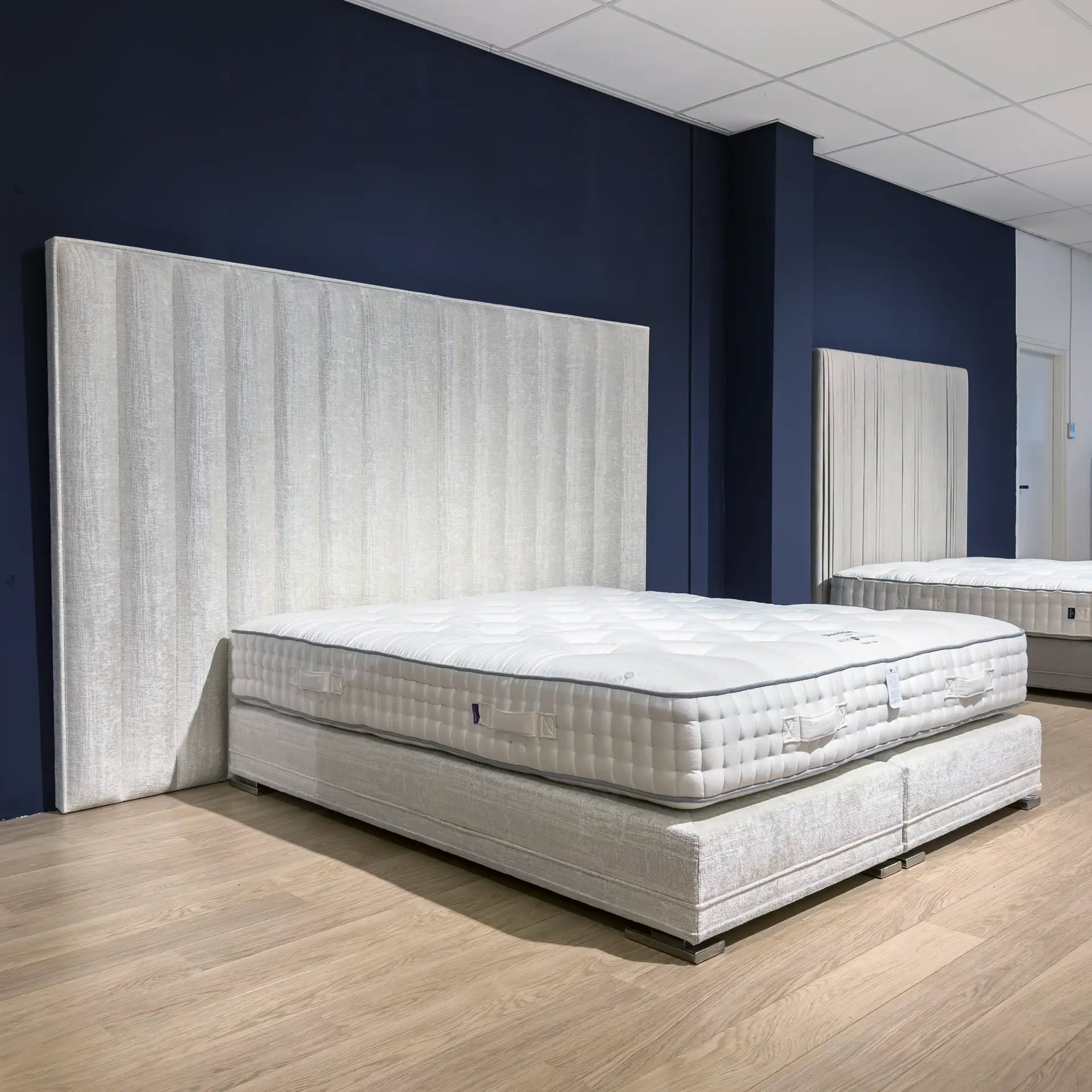 Eric Kuster Ritz Grande boxspring (Showroommodel)