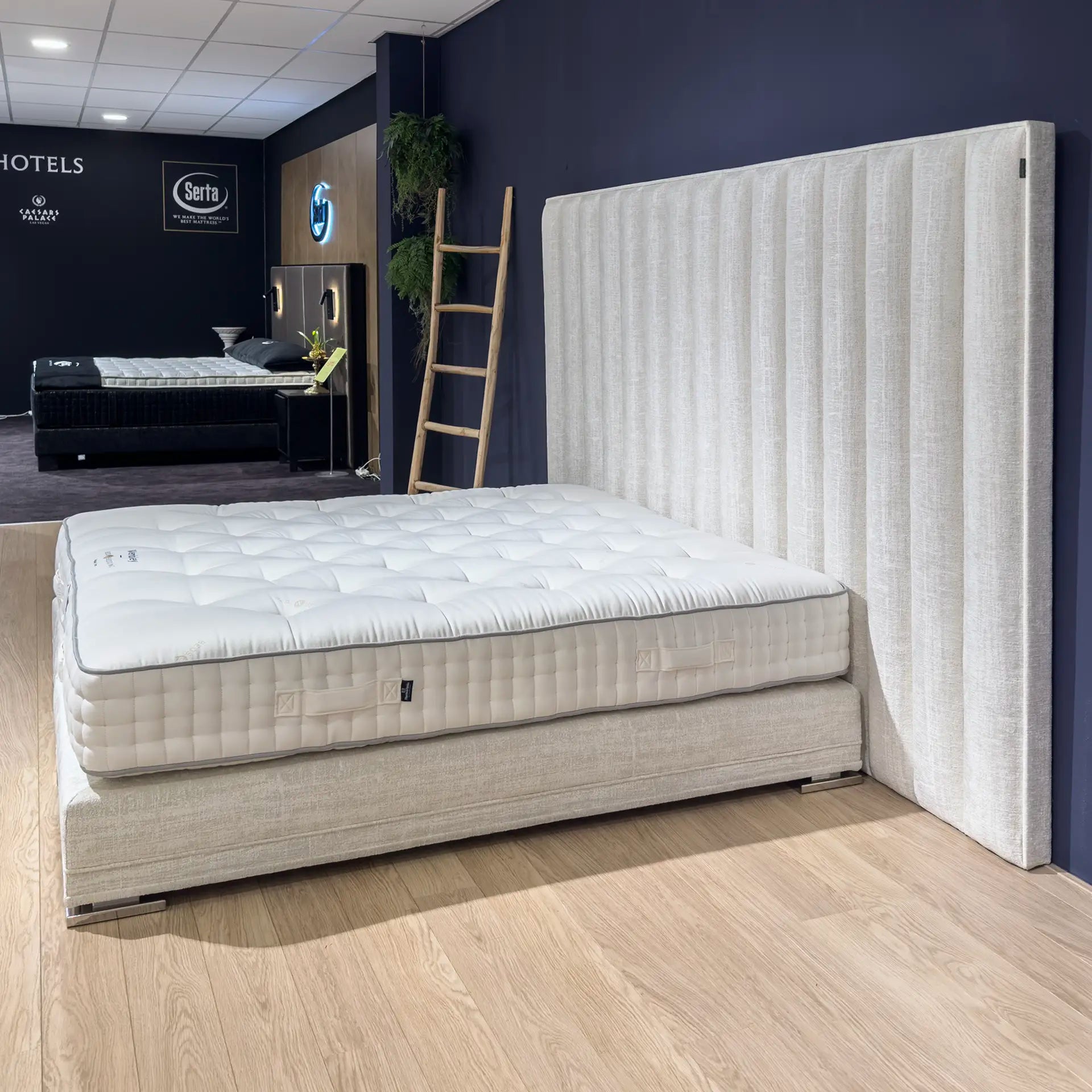 Eric Kuster Ritz Grande boxspring (Showroommodel)