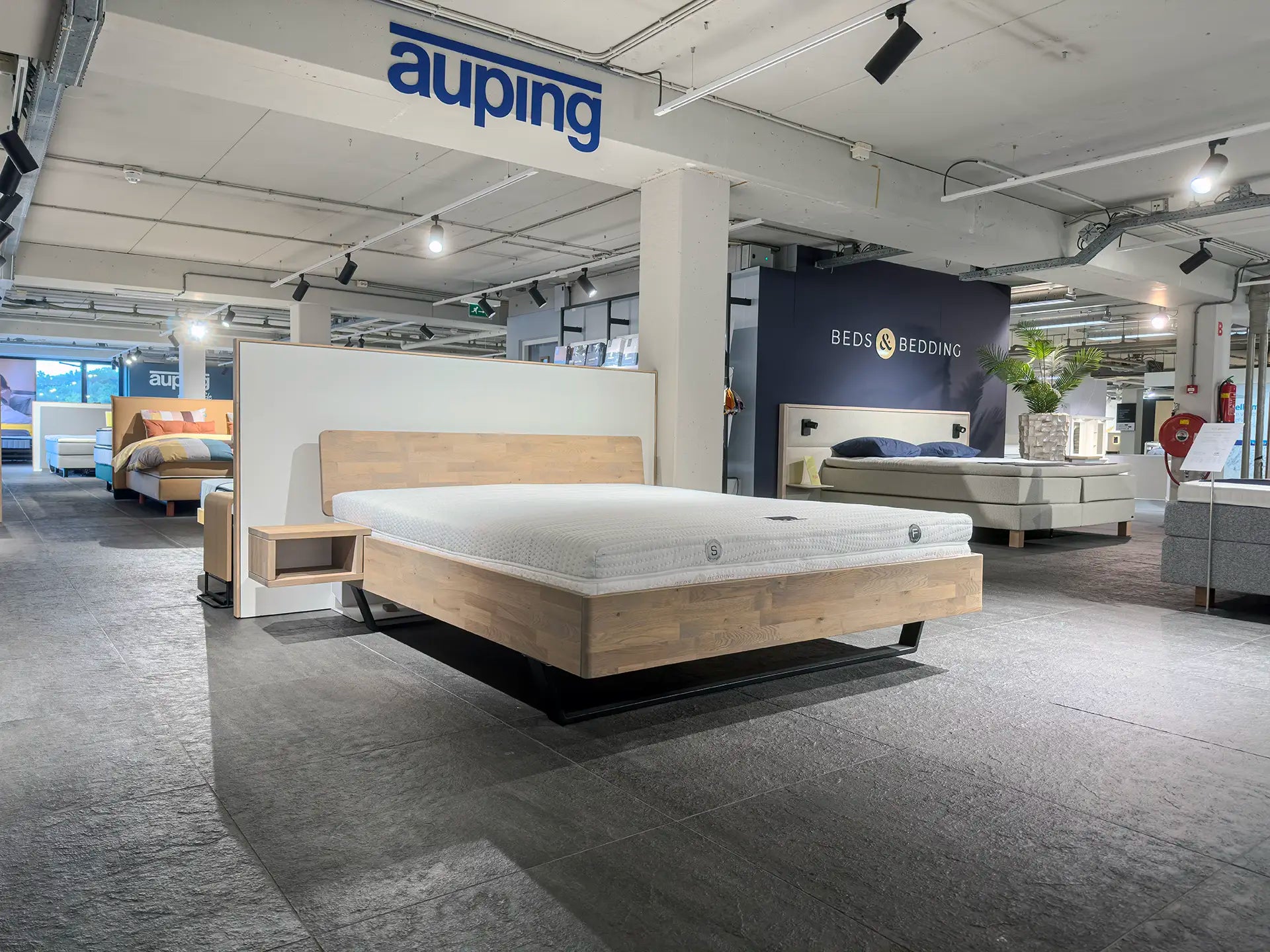 Beds & Bedding Refresh Rubin (Showroommodel)