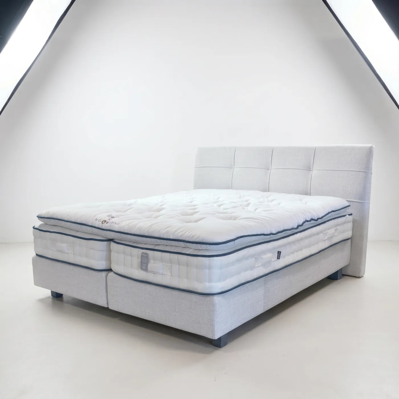 Natural Ector met Calais boxspring (Showroommodel)