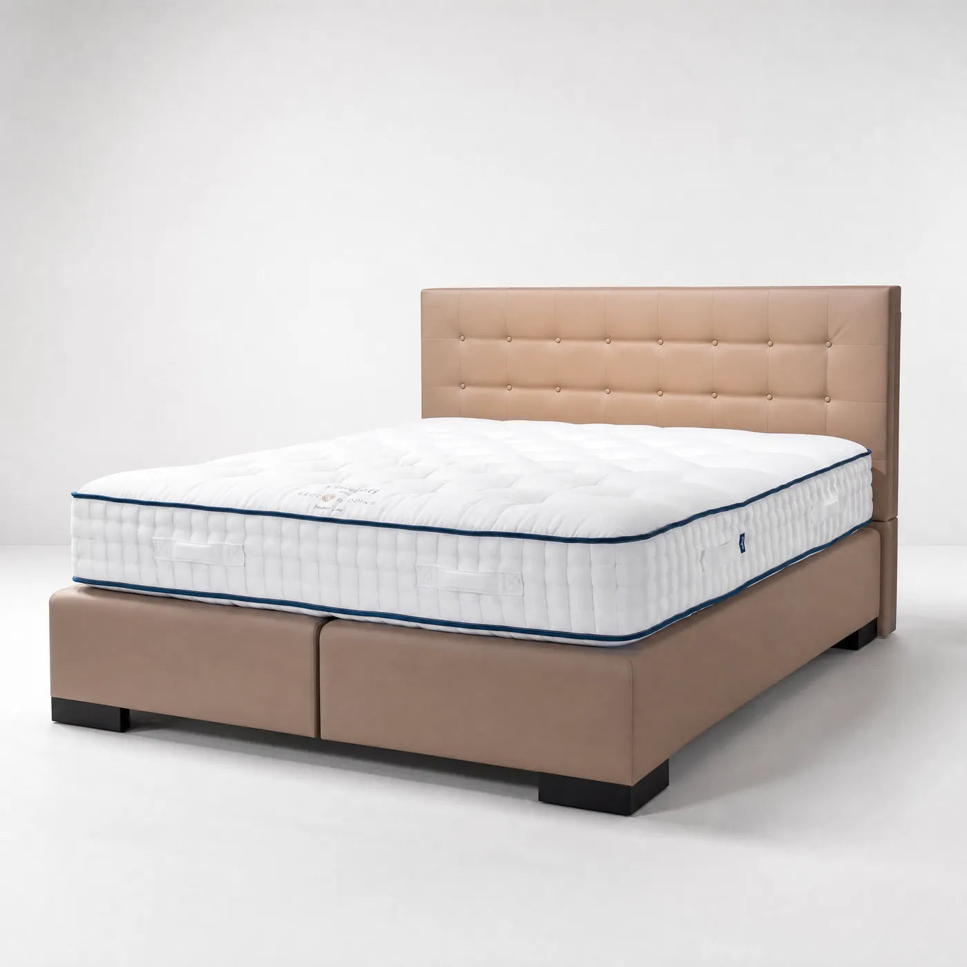 Natural matras Galahad met boxspring Nopped (Showroommodel)