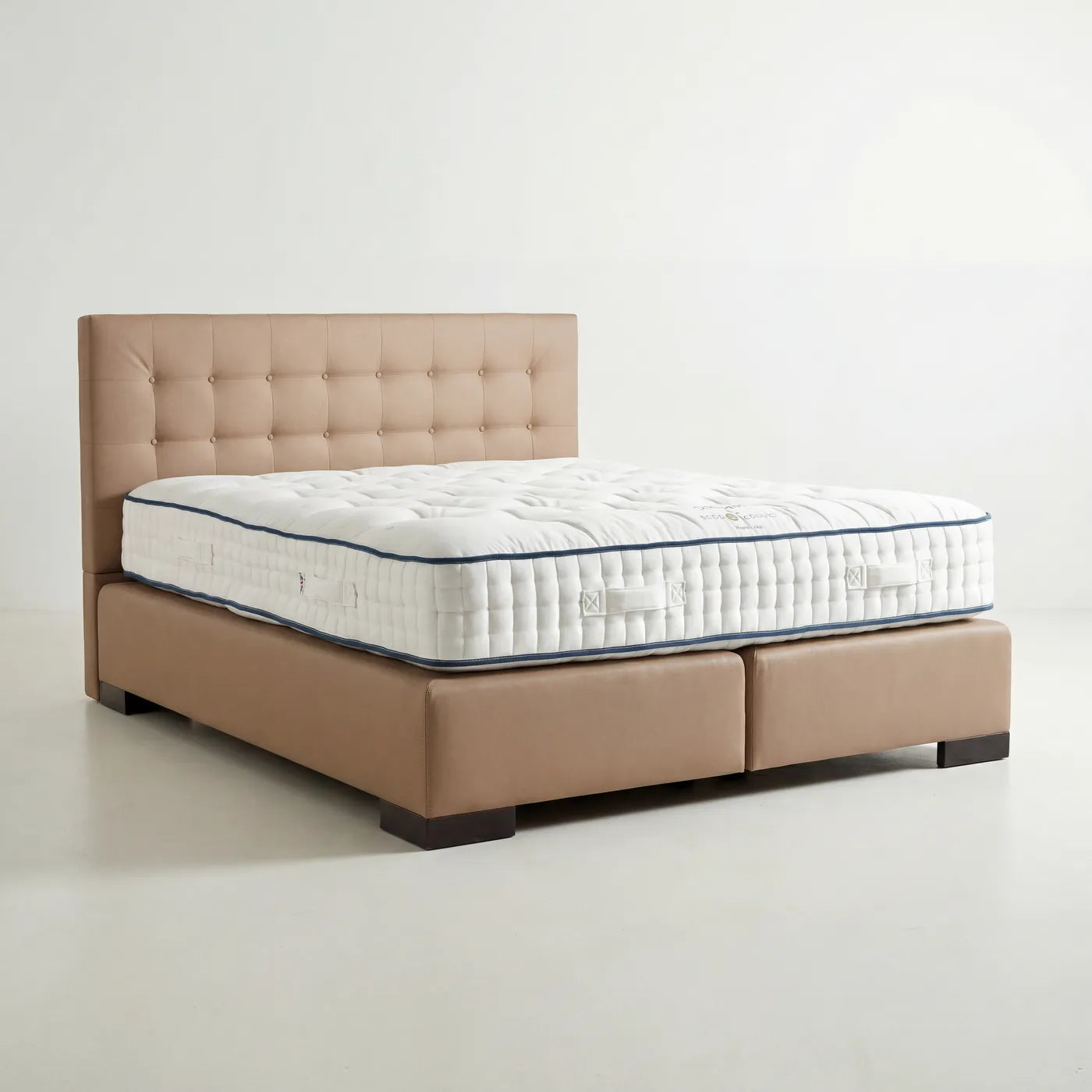 Natural matras Galahad met boxspring Nopped (Showroommodel)