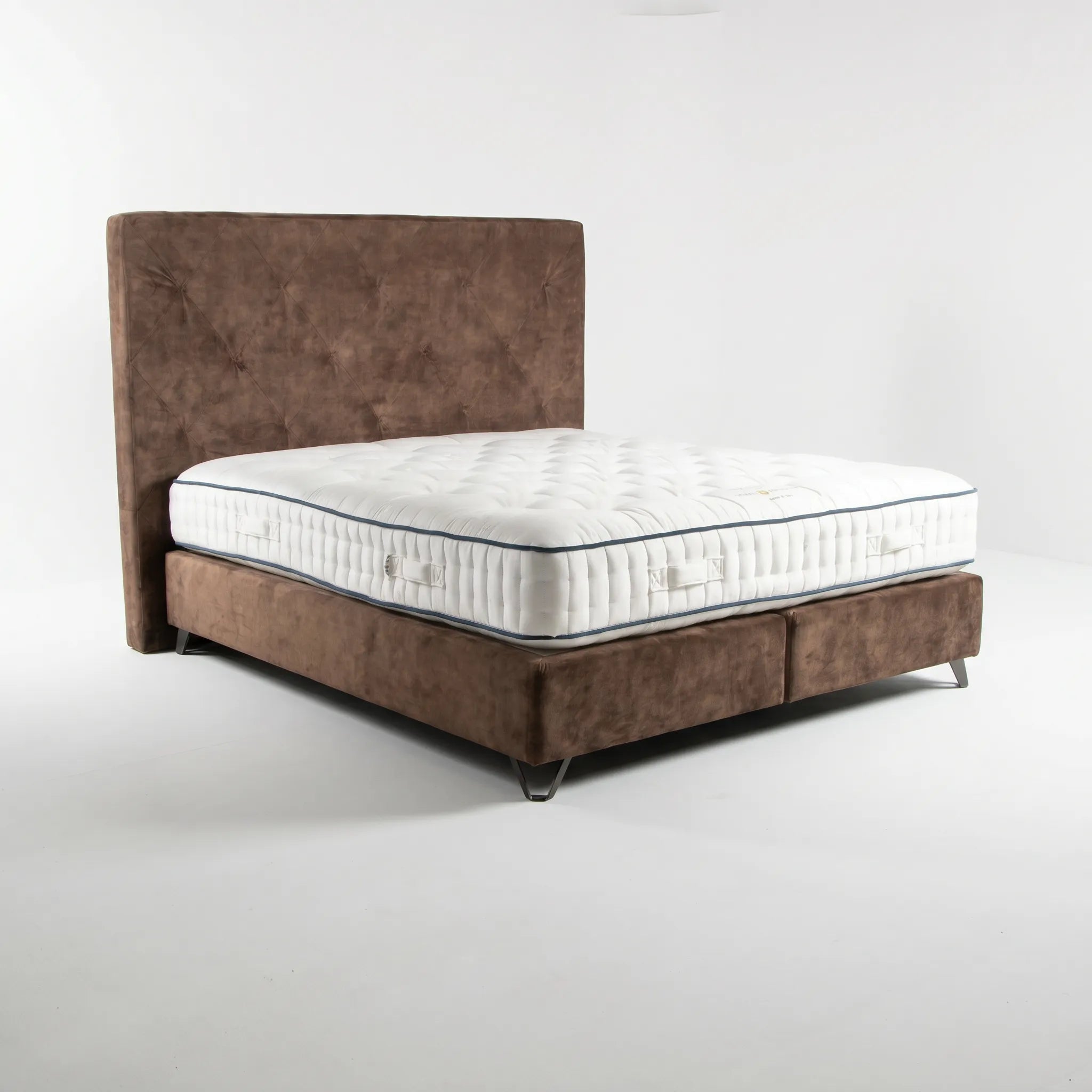 Natuurlijk matras Tristan met Diagon boxspring 180 x 210 cm (Showroommodel)