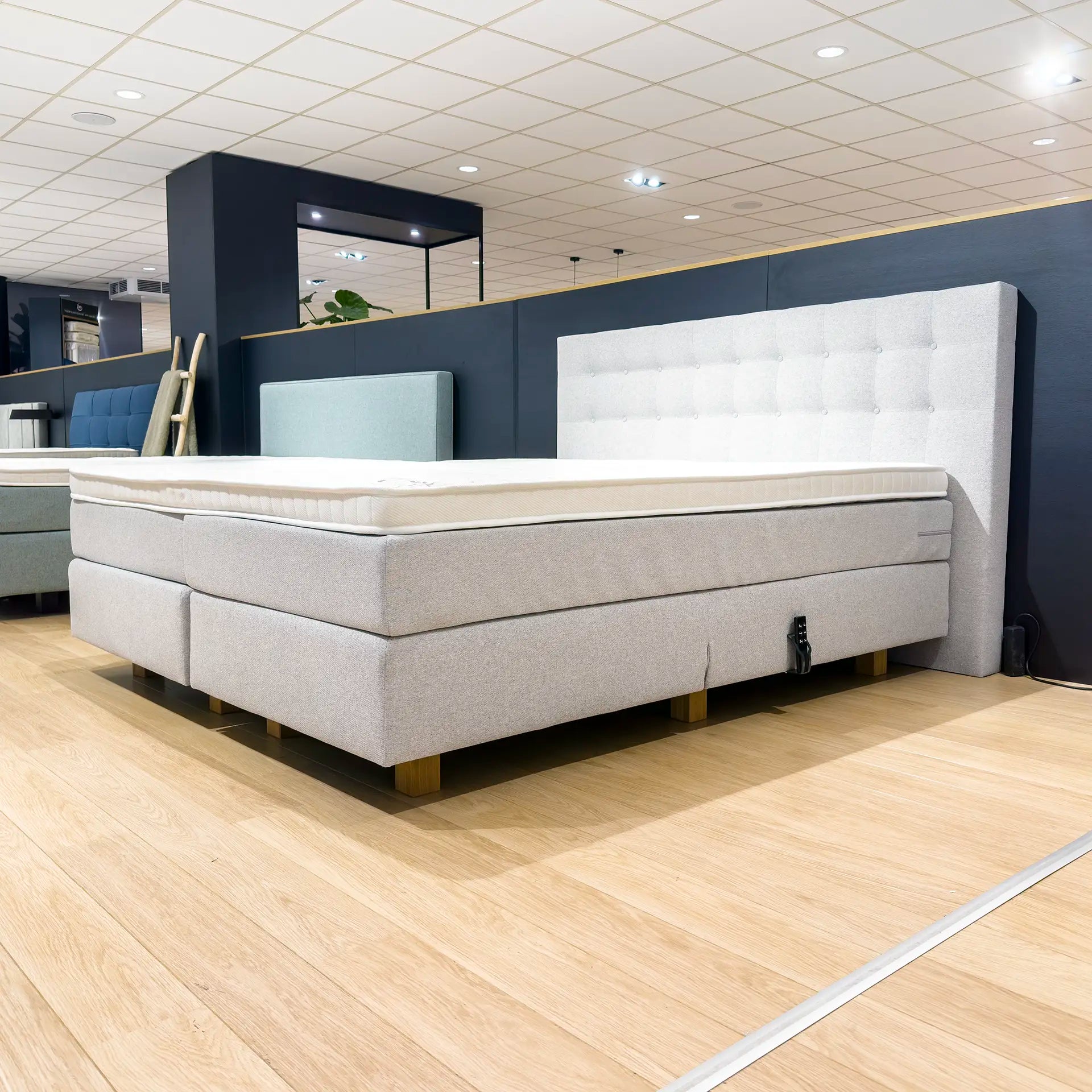 Wake Up Boxspring Nopped (Showroommodel)