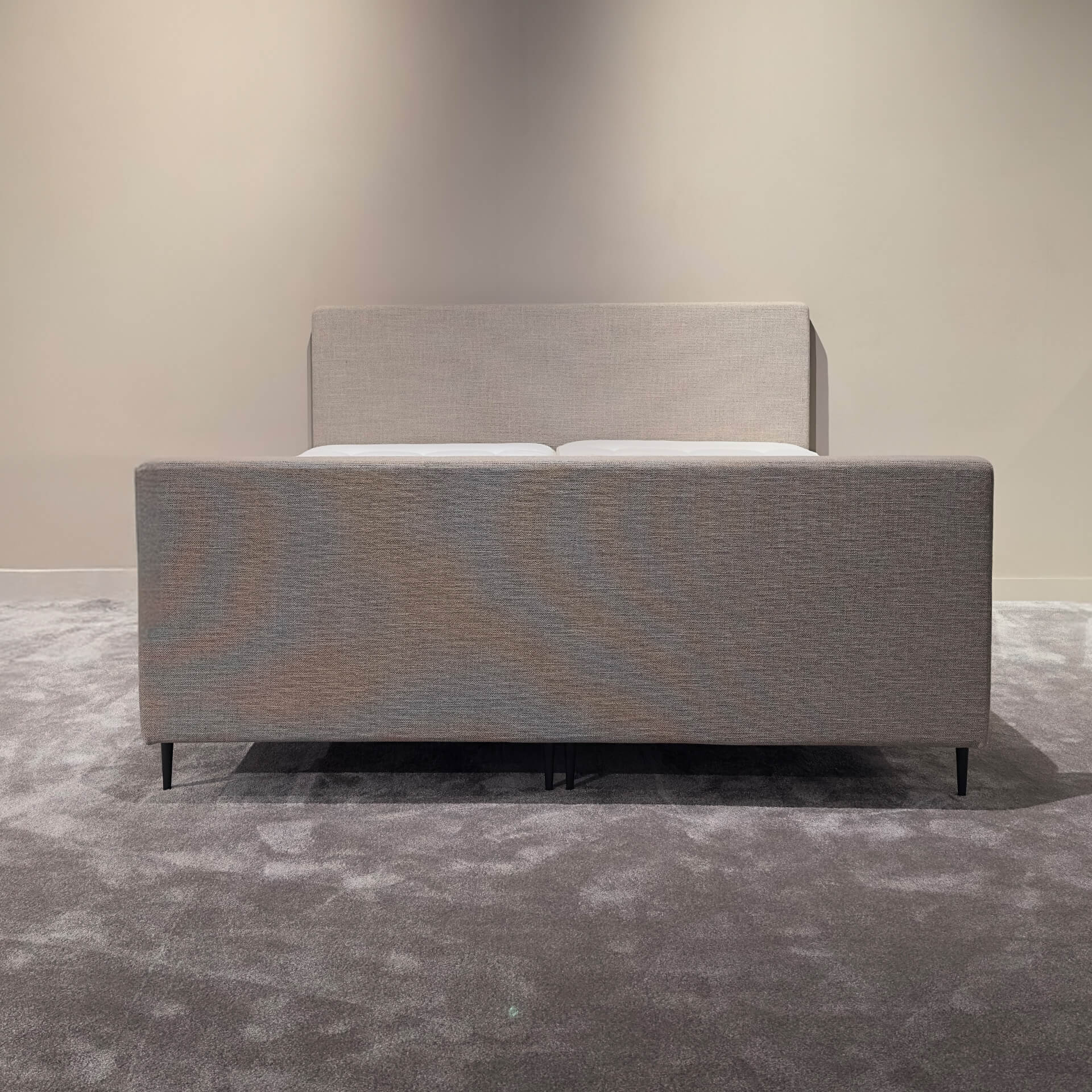 Pullman Detroit 180 x210 cm (Showroommodel)