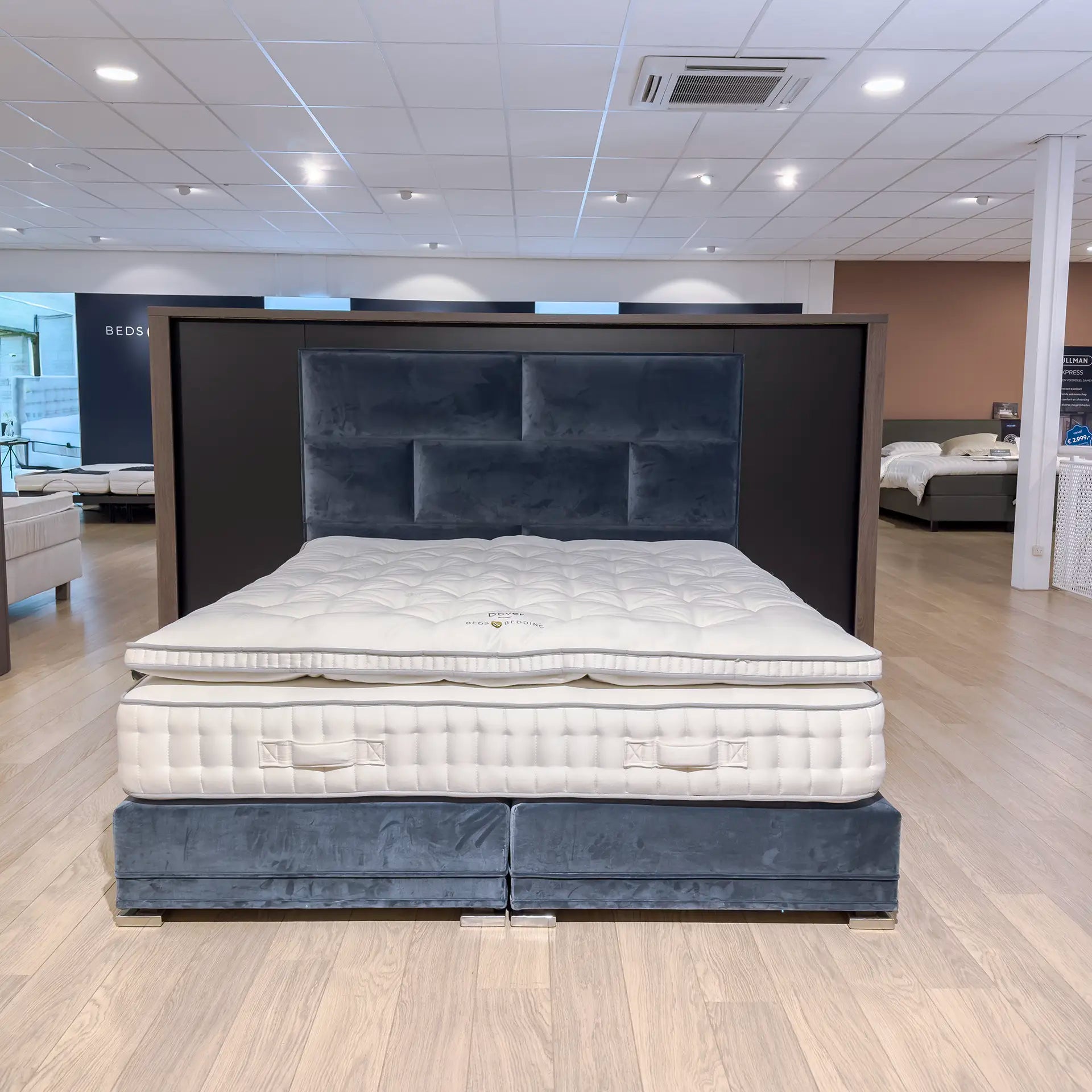 Eric Kuster Regency Natural (Showroommodel)
