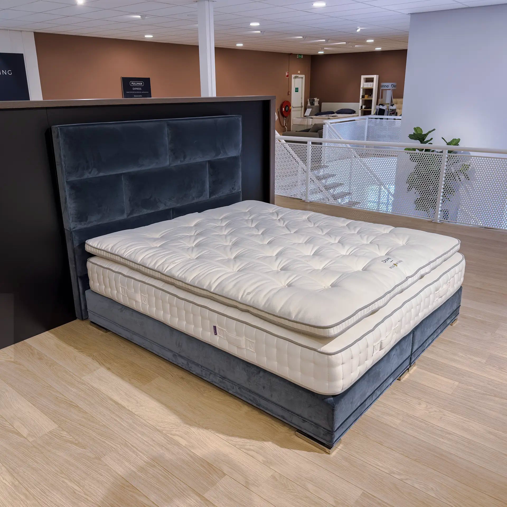 Eric Kuster Regency Natural (Showroommodel)