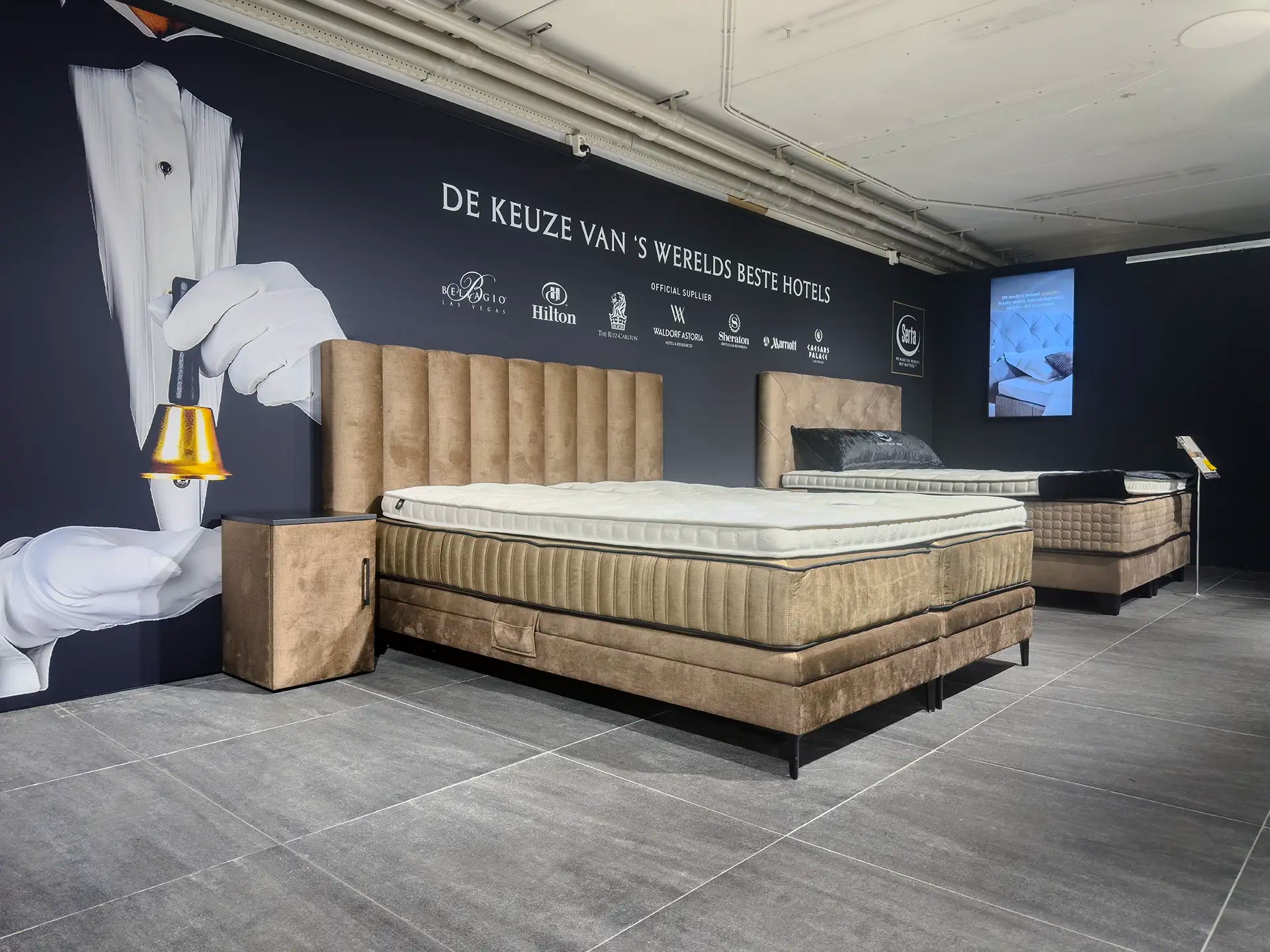 Serta Premium Chandon Boxspring (showroommodel)
