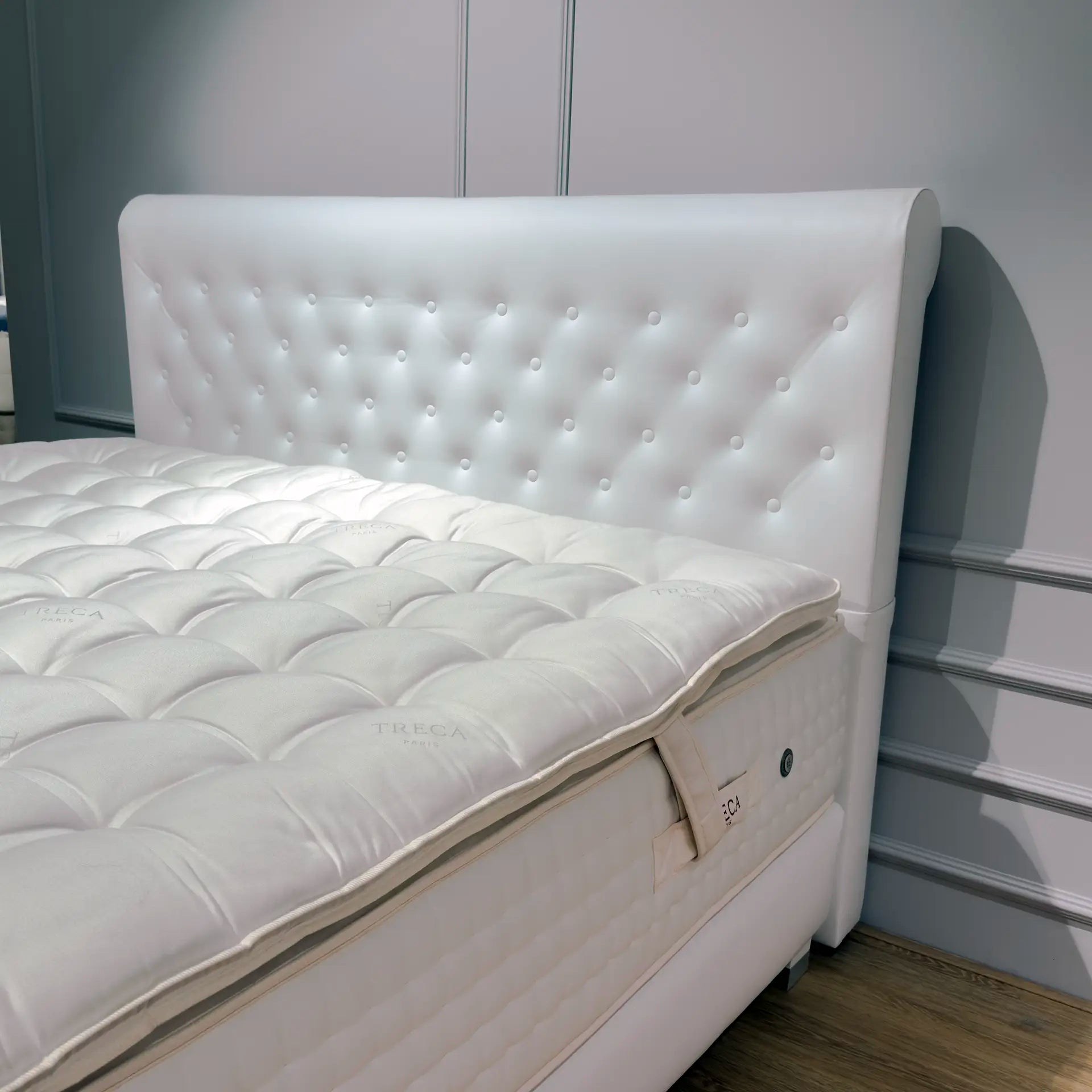Treca Paris Etoile Capitonné (Showroommodel)