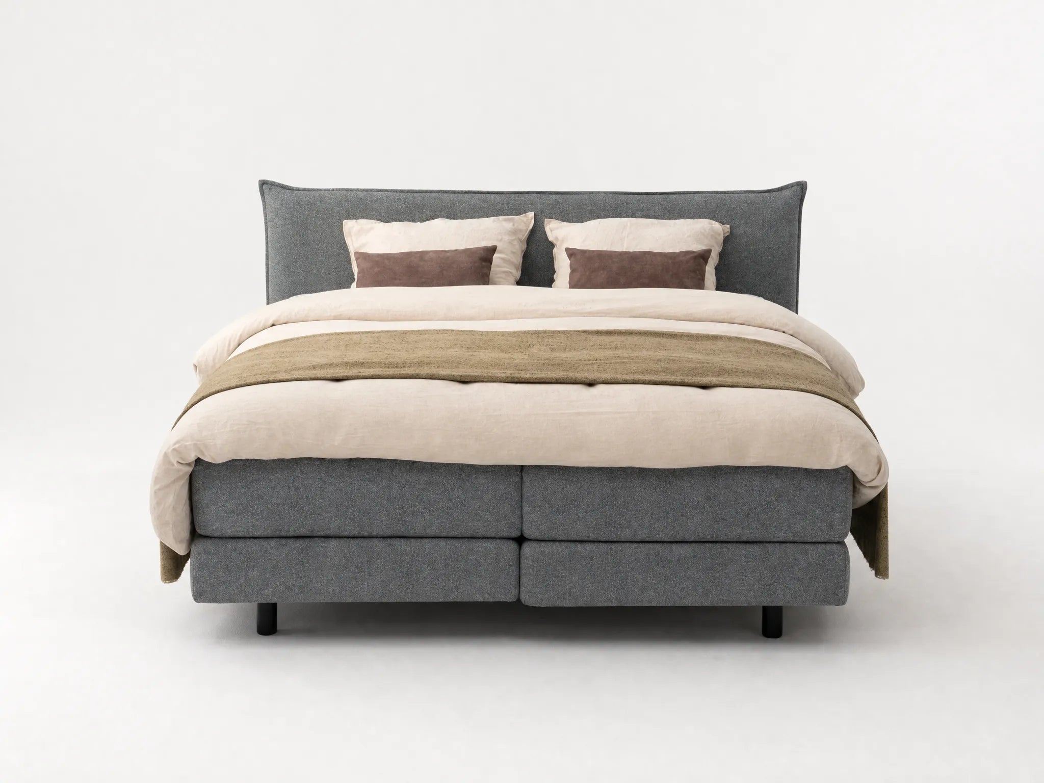 Ubica Avenza Cushion boxspring