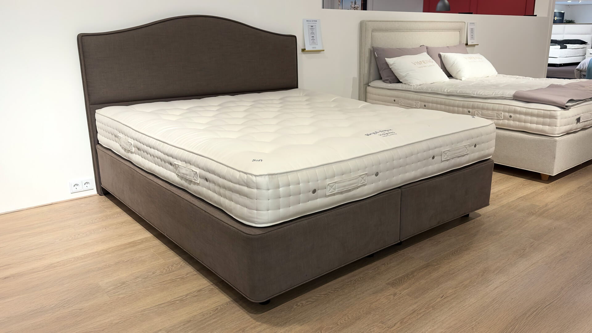 Vispring Regal Superb (Showroommodel)