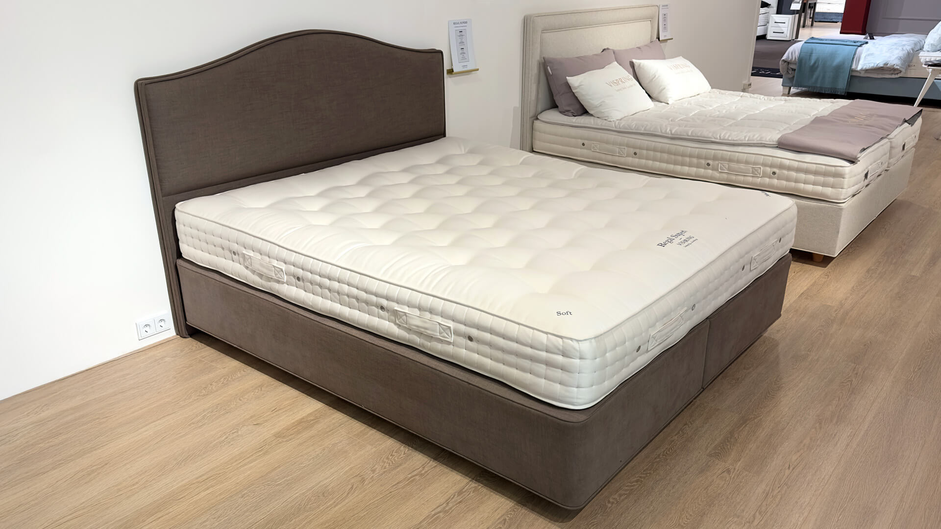 Vispring Regal Superb (Showroommodel)