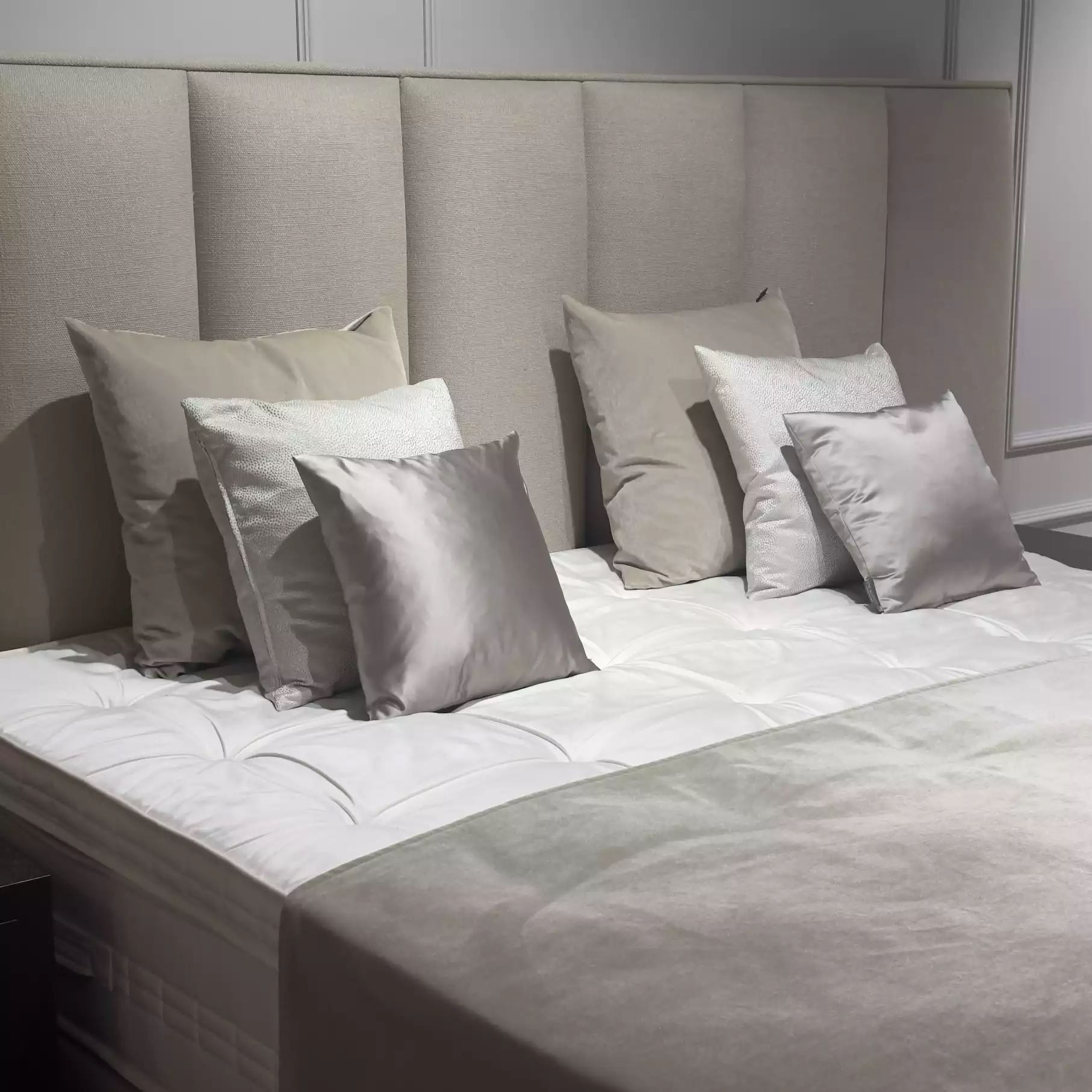 Eric Kuster Ritz Boxspring (Showroommodel)