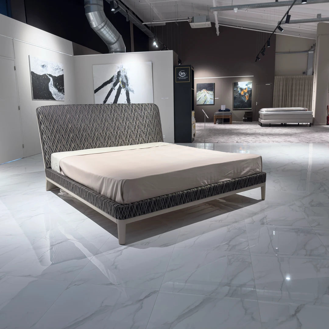 Bentley Home Newent 185 x 200 cm (Showroommodel)