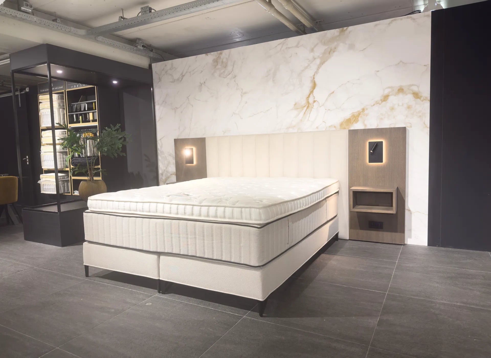 Serta Tube Wood 130 cm (Showroommodel)