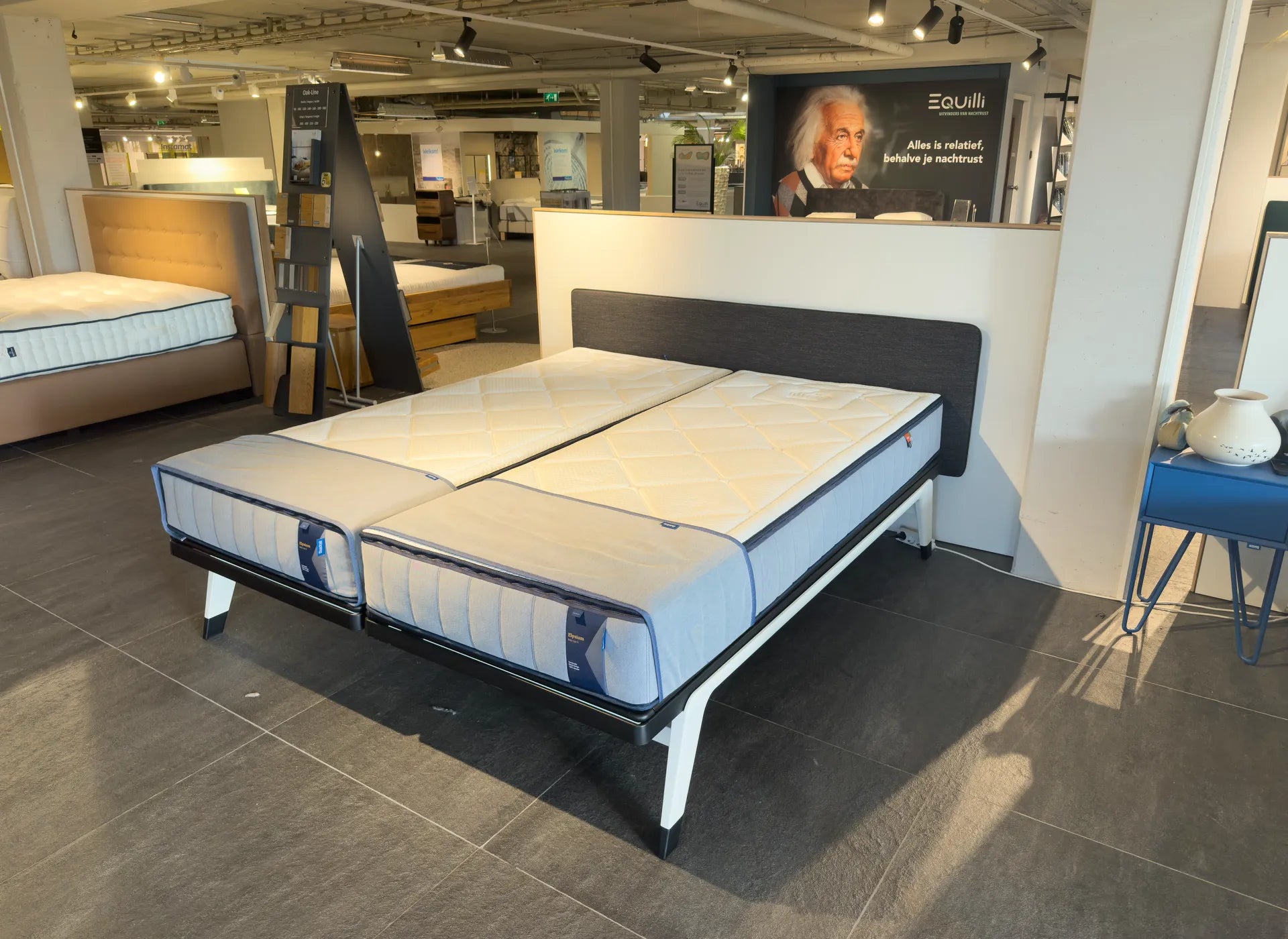 Auping Original Bed Outline Verstelbaar 180 x 210 cm (Showroommodel)