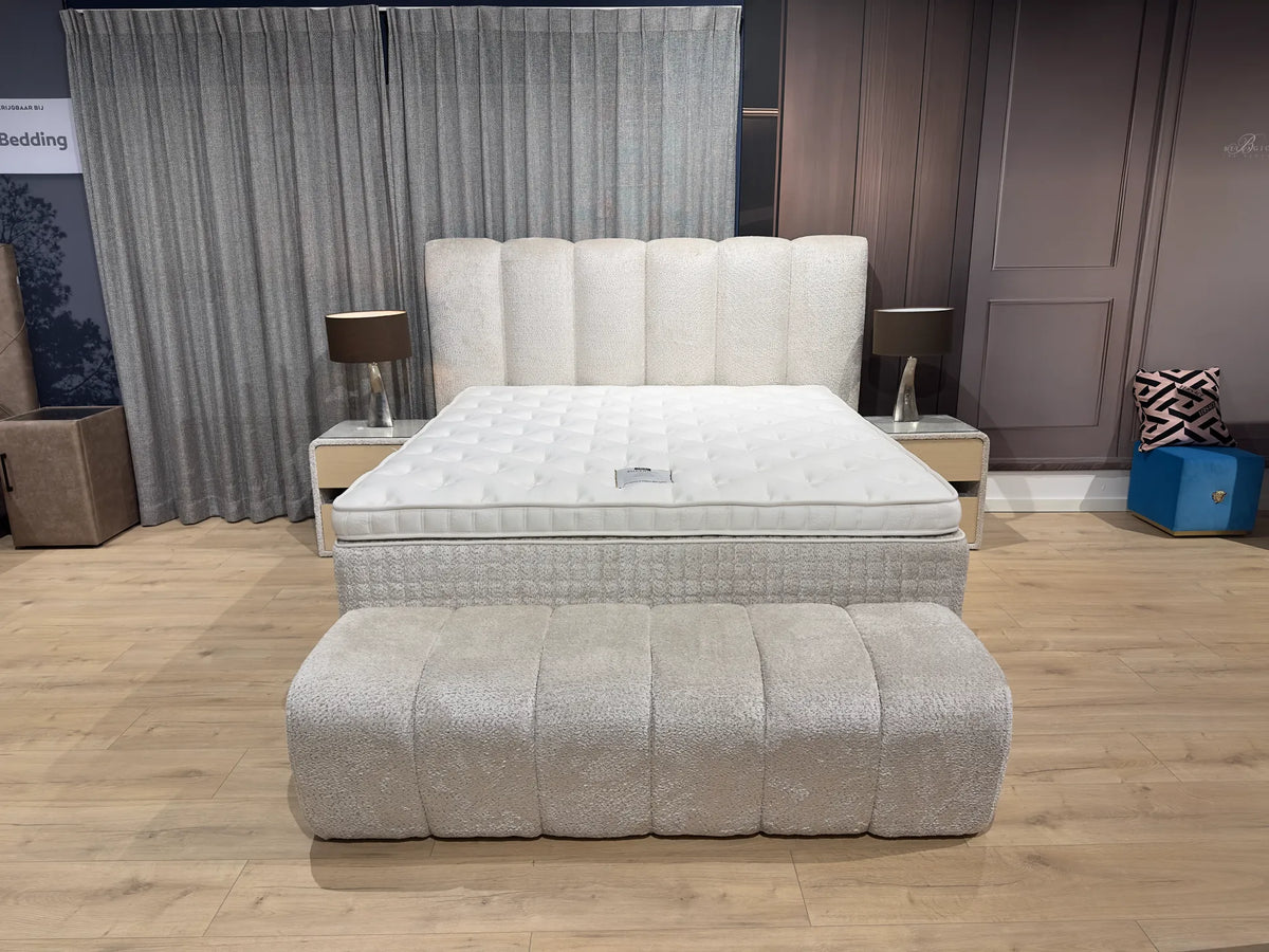 Serta Ibiza 180 x 210 cm (Showroommodel)