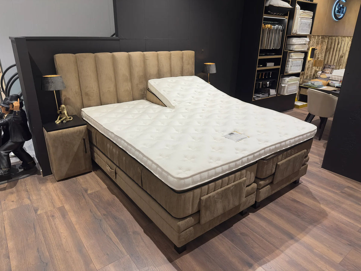 Serta Chandon elektrisch 180 x 210 cm (Showroommodel)
