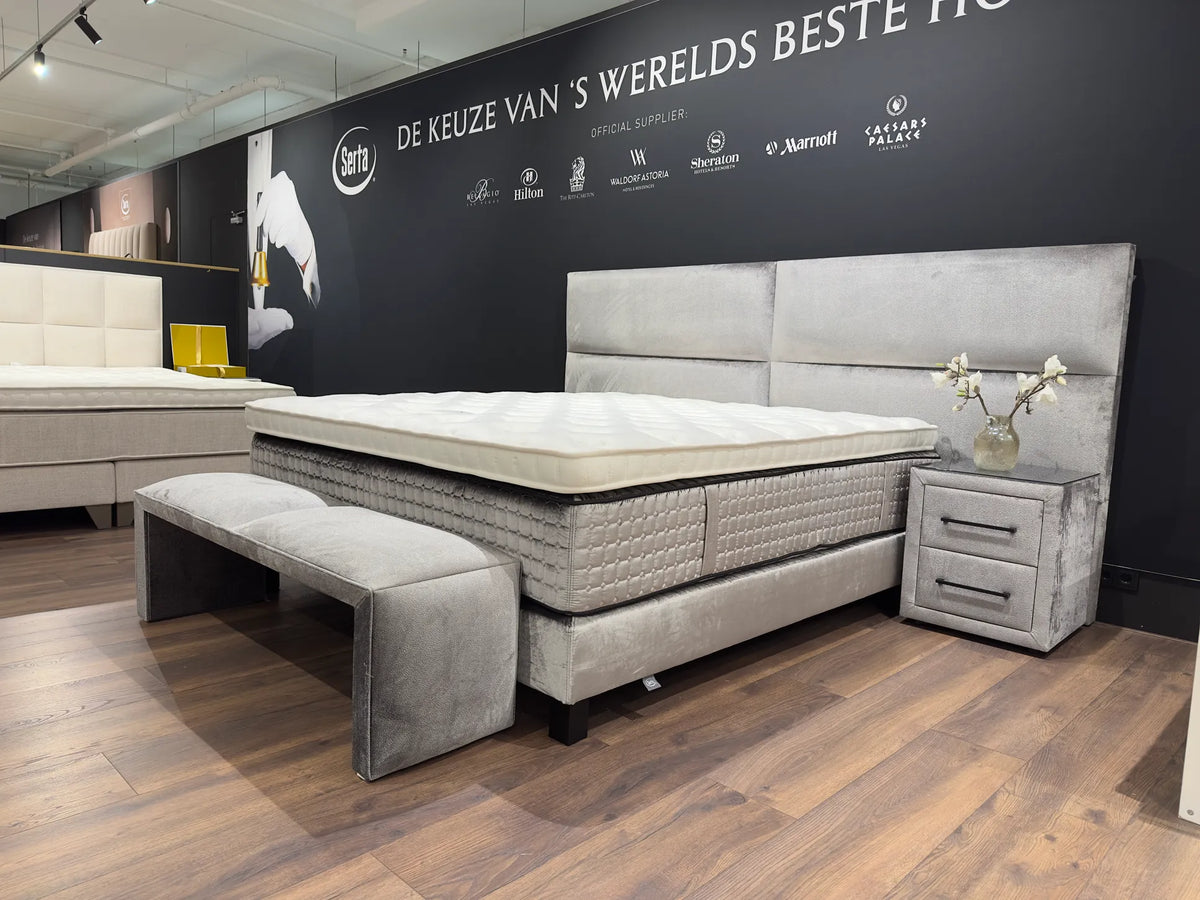 Serta Brut 180 x 210 cm (Showroommodel)