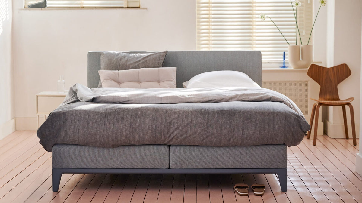 Auping Criade boxspring met Plain hoofdbord