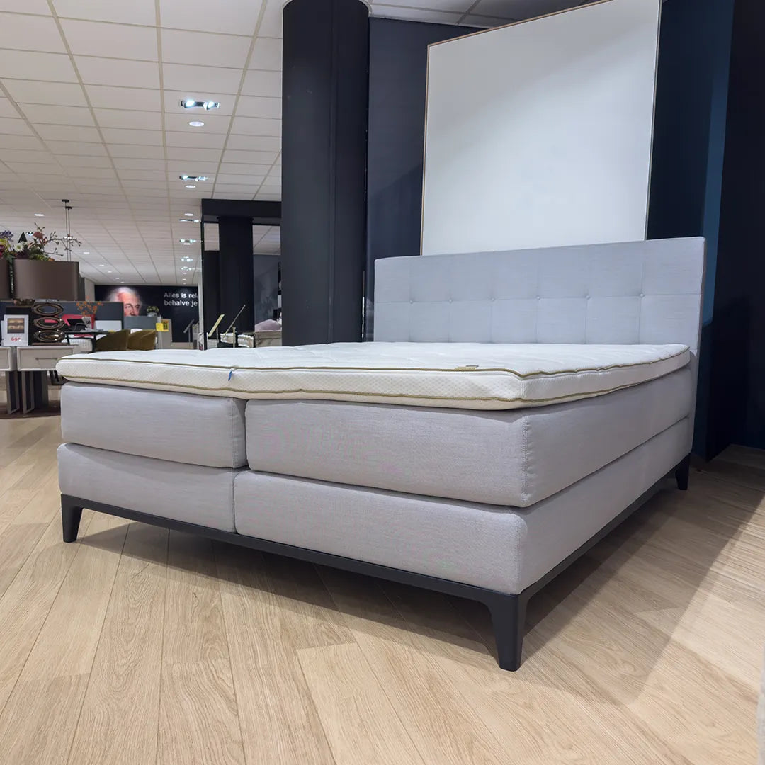 Auping Criade Square Prestige (Showroommodel)