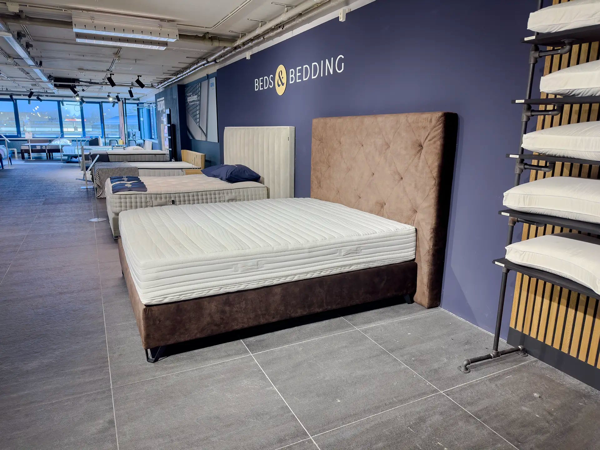 Beds & Bedding Diagon boxspring (Showroommodel)