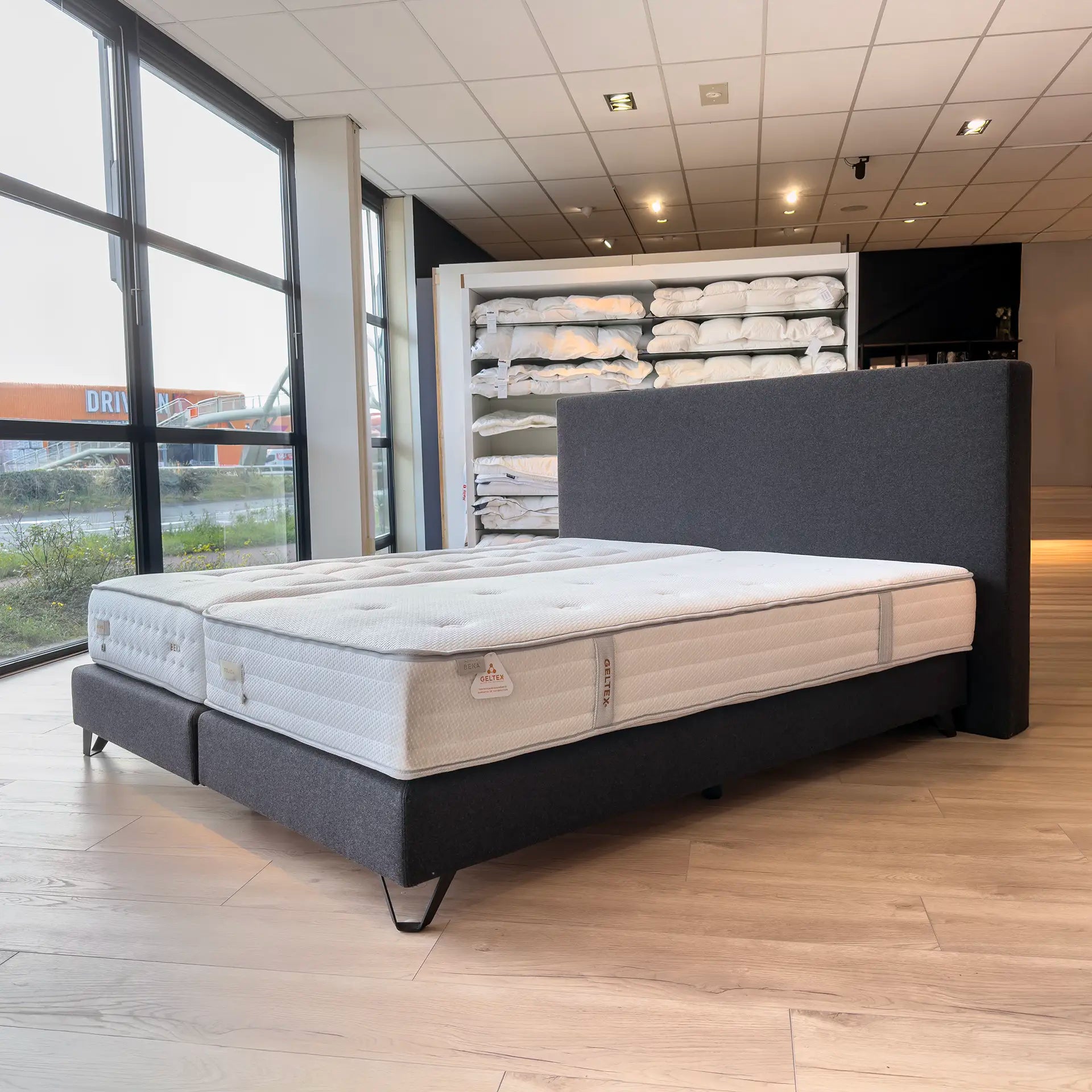 Beka Geltex Escape Touch (Showroommodel)