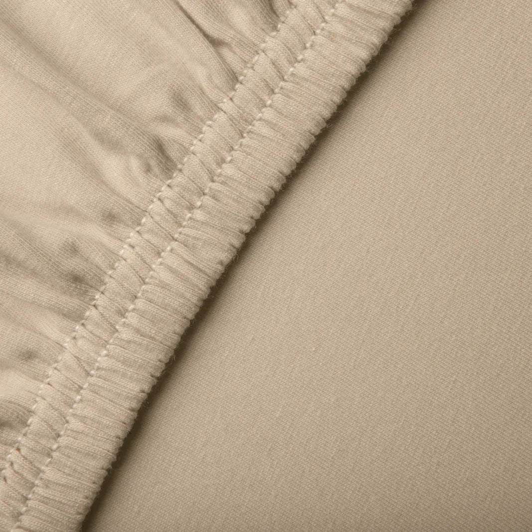 Bella Donna 0115 - bella-donna-hoeslaken-0115-champignon-detail-elastiek.webp