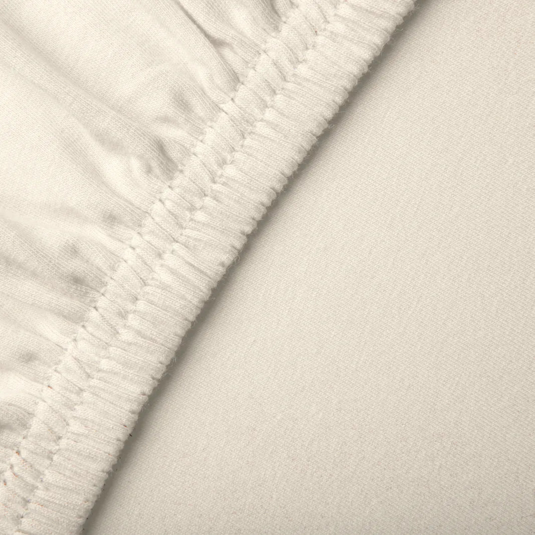 Bella Donna kleur 0119 - bella-donna-hoeslaken-0119-leinen-detail-elastiek.webp