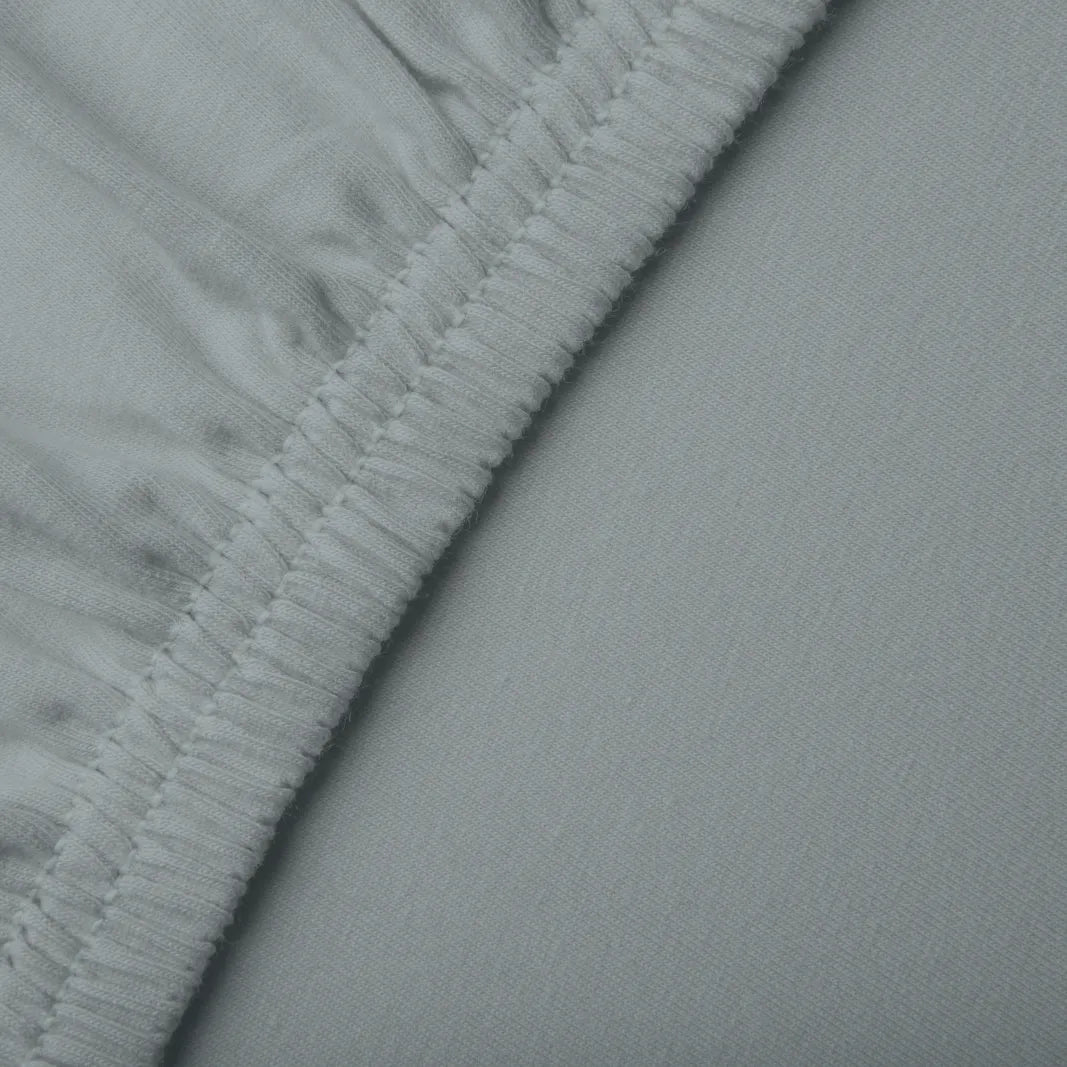Bella Donna 0219 - bella-donna-hoeslaken-0219-zement-detail-elastiek.webp
