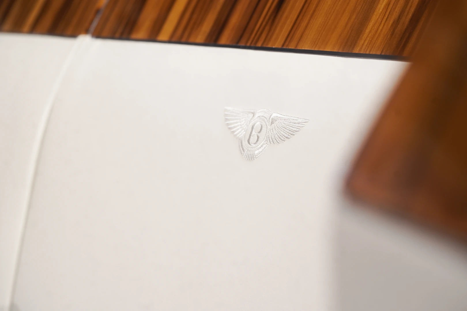 Bentley Home Ramsay 200 x 200 cm (Showroommodel)