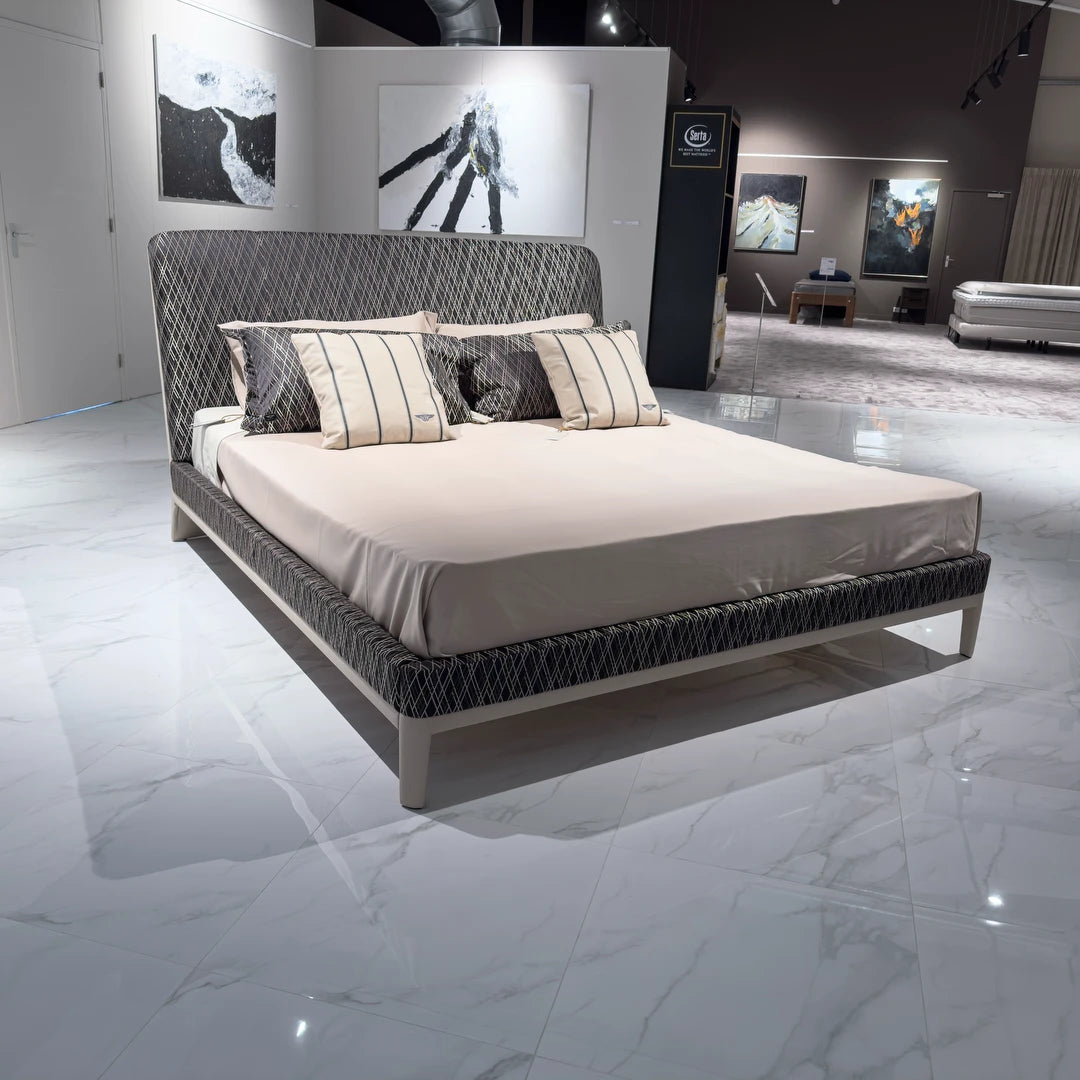 Bentley Home Newent 185 x 200 cm (Showroommodel)