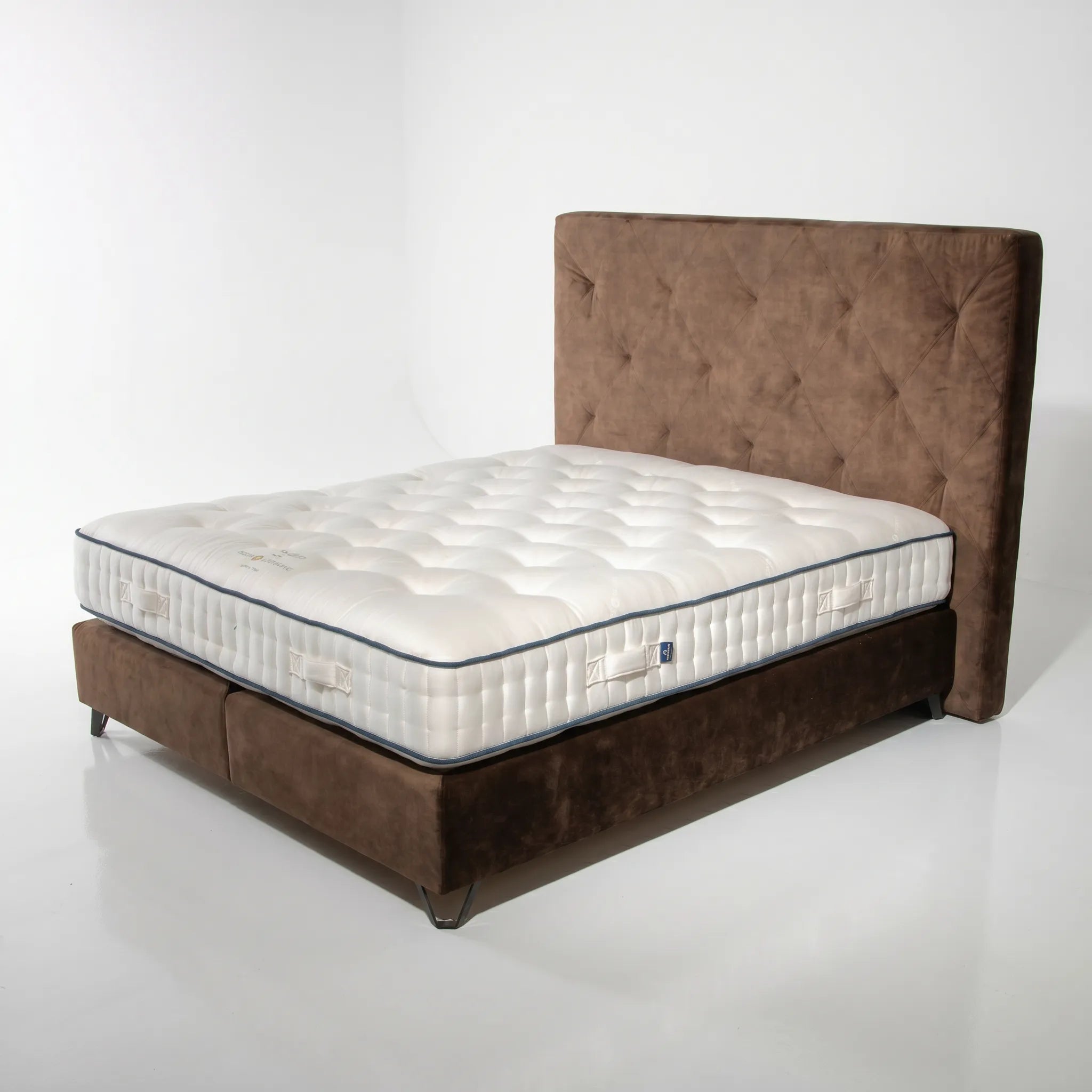 Natuurlijk matras Tristan met Diagon boxspring 180 x 210 cm (Showroommodel)