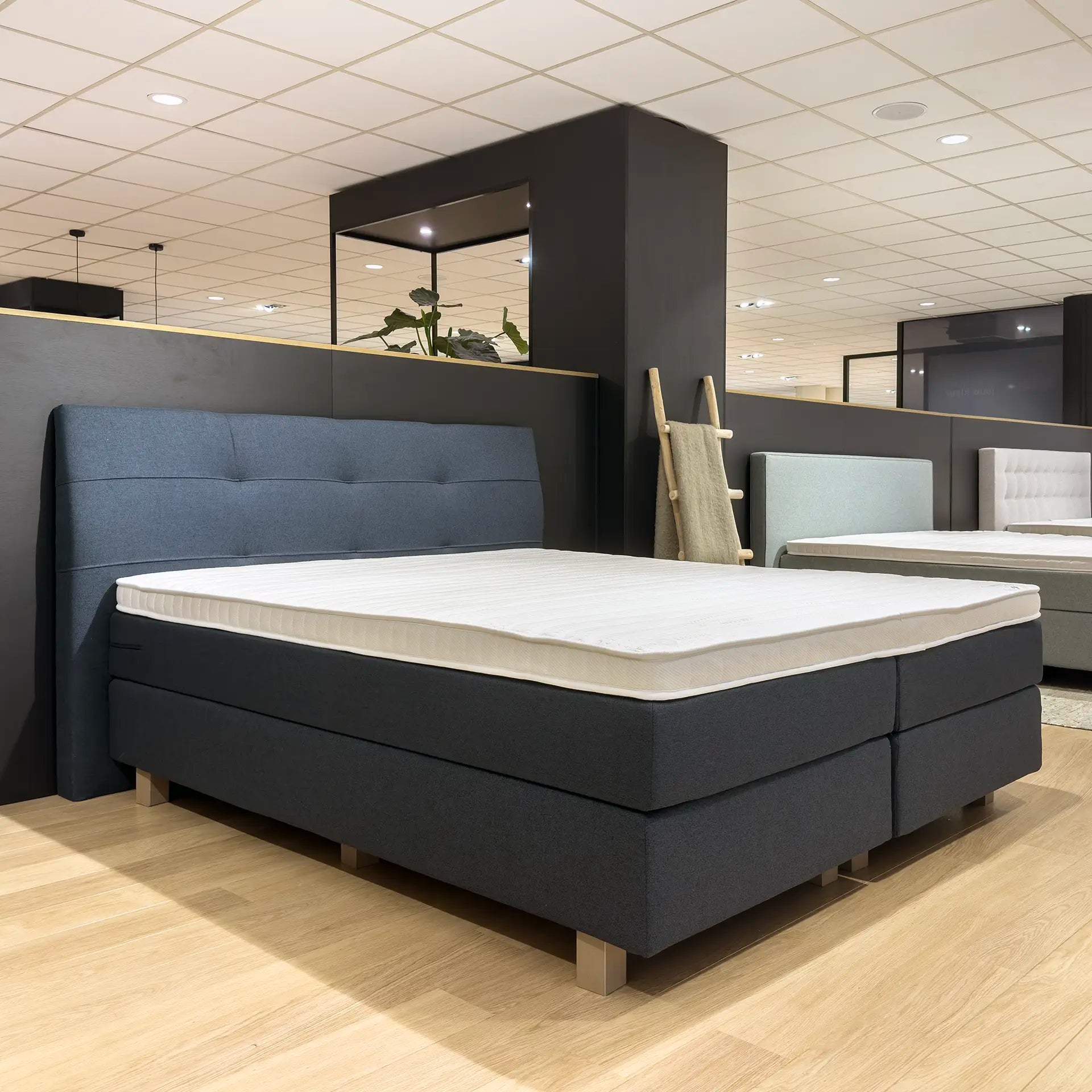 Wake Up Boxspring Calais (Showroommodel)