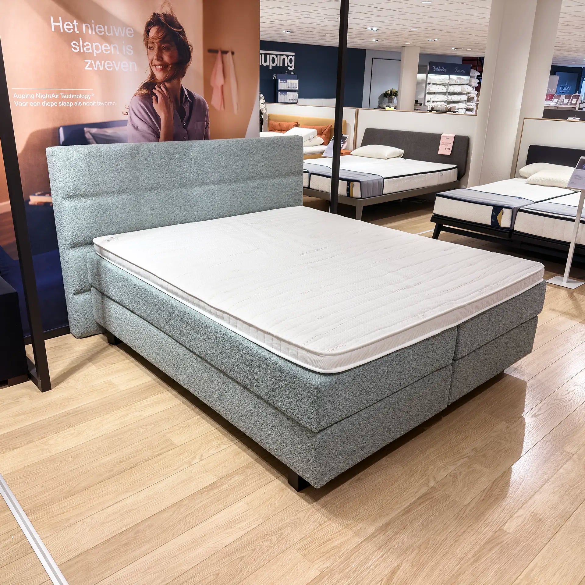 Wake Up Boxspring Wave (Showroommodel)