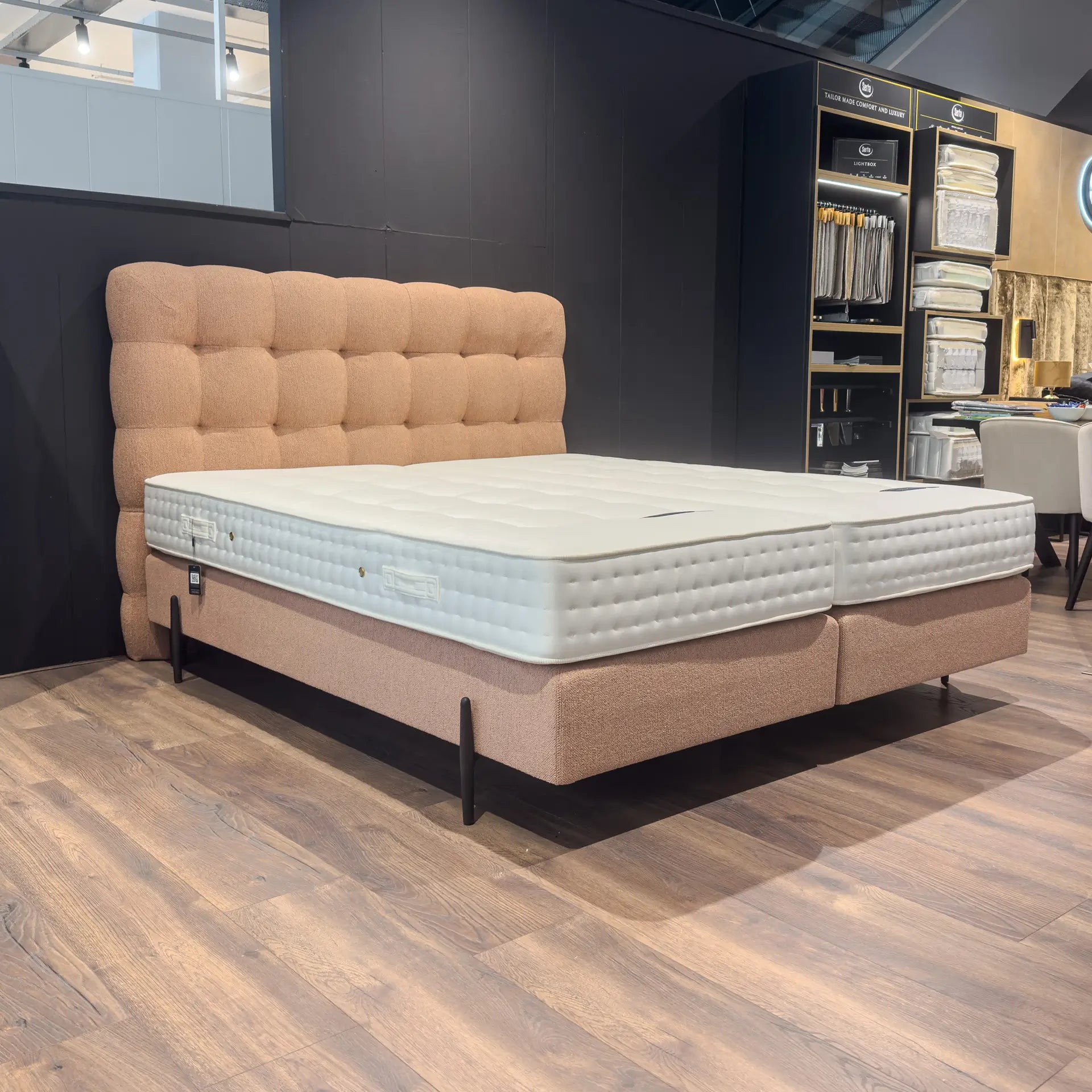 Pullman Washington 180 x210 cm (Showroommodel)