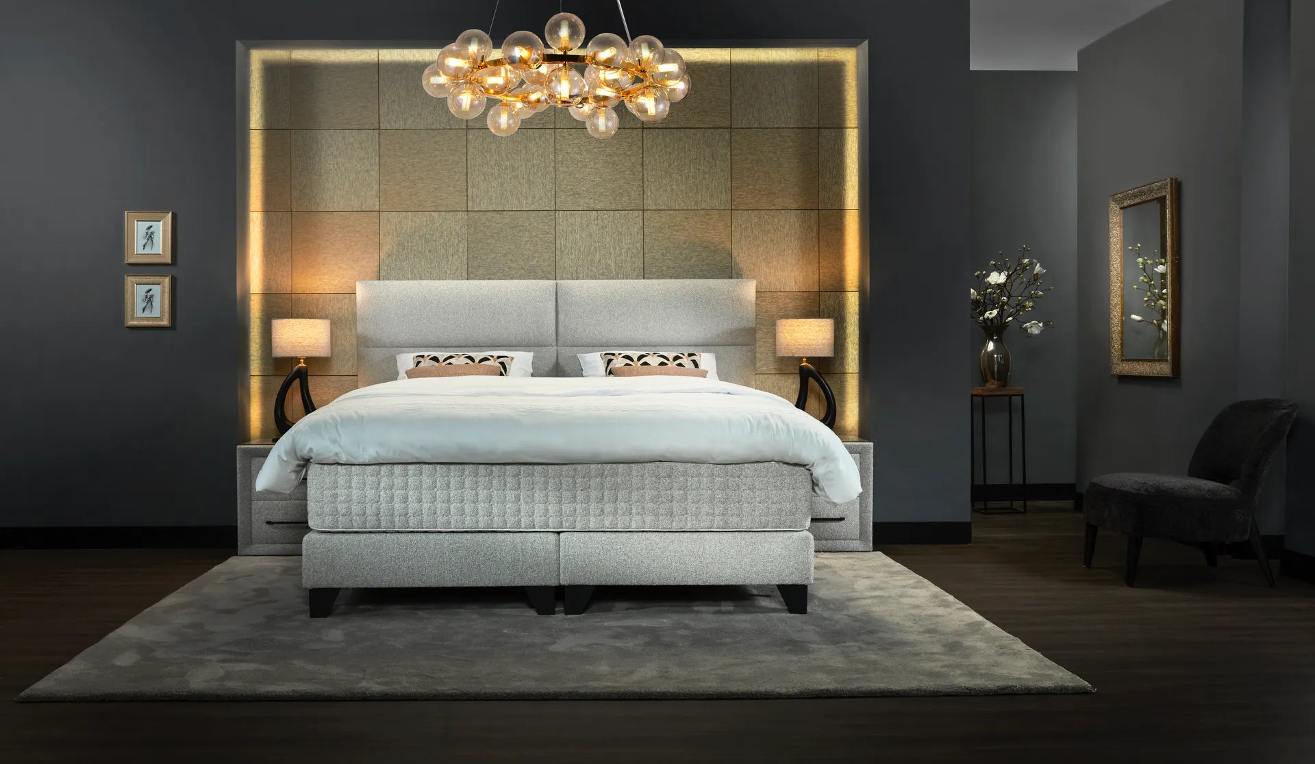 Serta Lounge Premium boxspring met kroonluchter