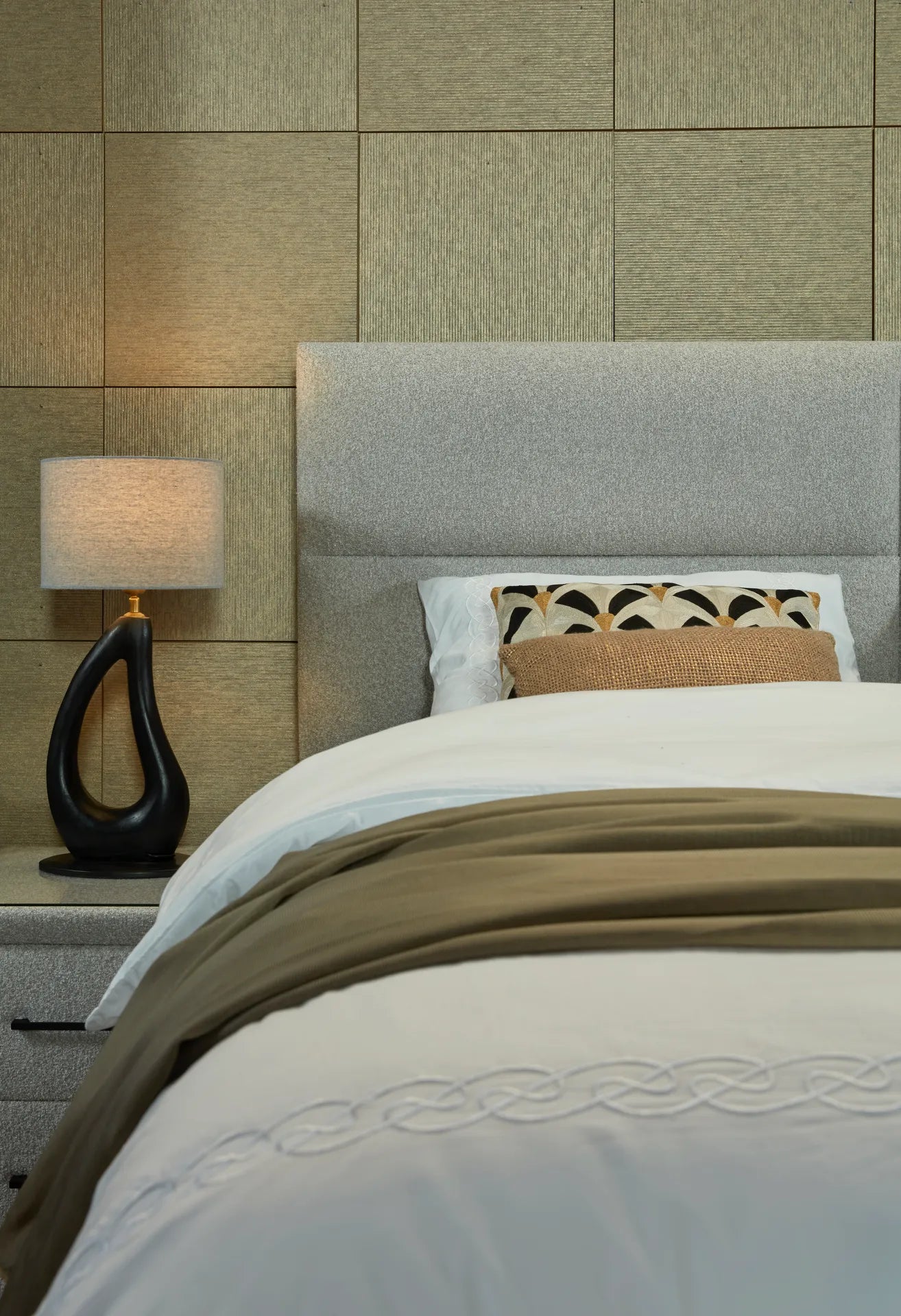 Serta Lounge Premium boxspring staand hoofdbord