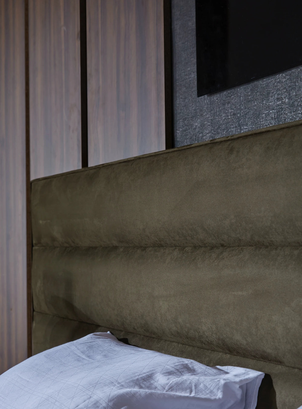 Serta Casaletto Hotel Couture Boxspring