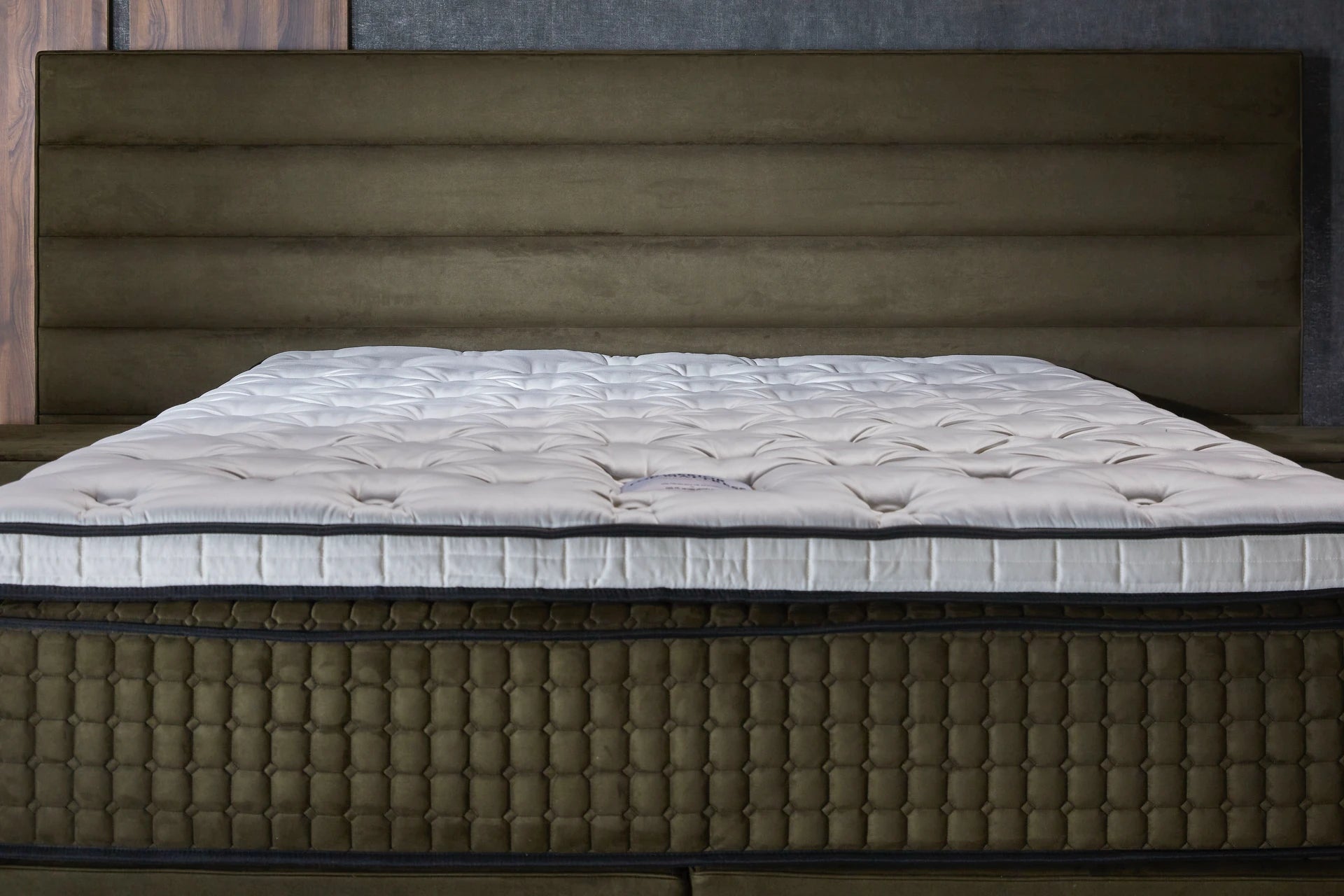 Serta Casaletto Grande Luxury Boxspring